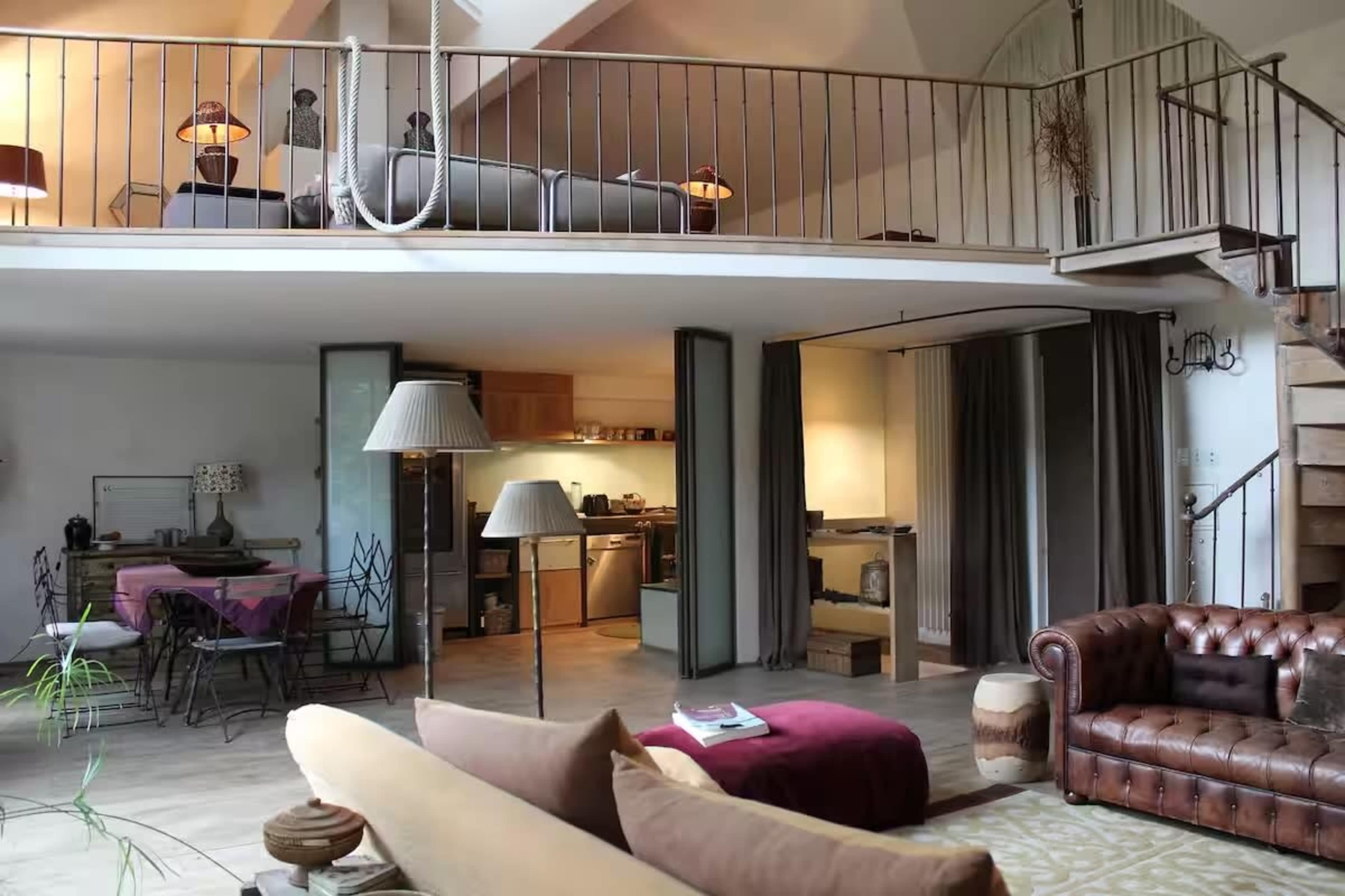 Maison Bohème face à la Seine Image in , Neuilly sur seine, 