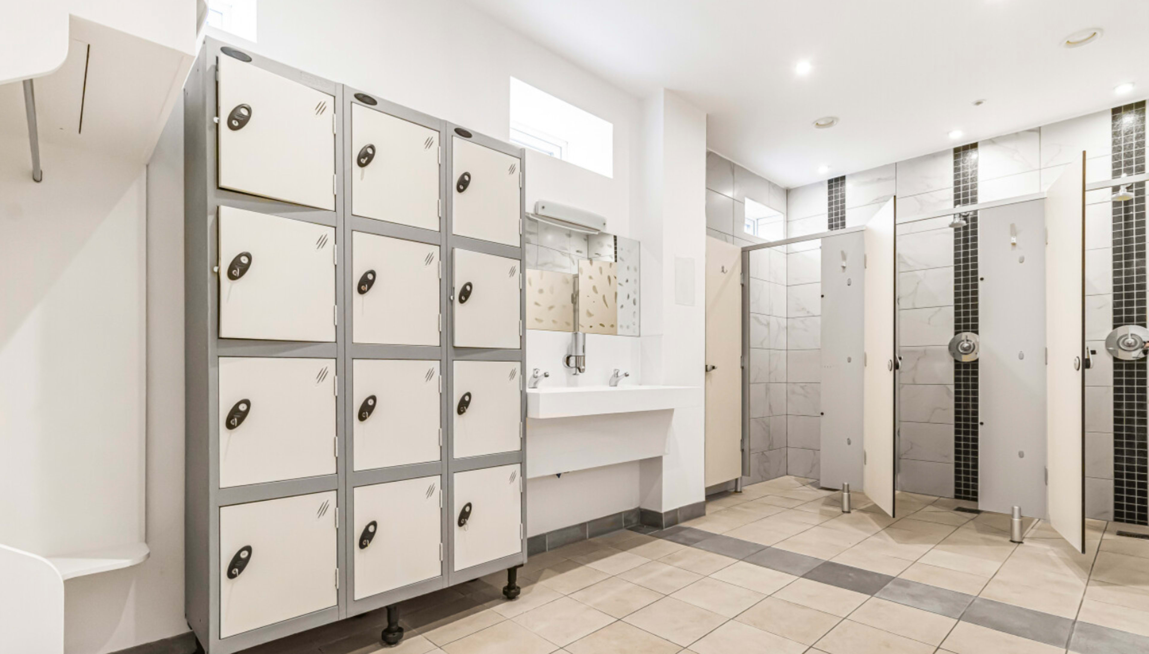 Bright and Peaceful Fitness Studio- North West London Image in North Finchley, London, ENG