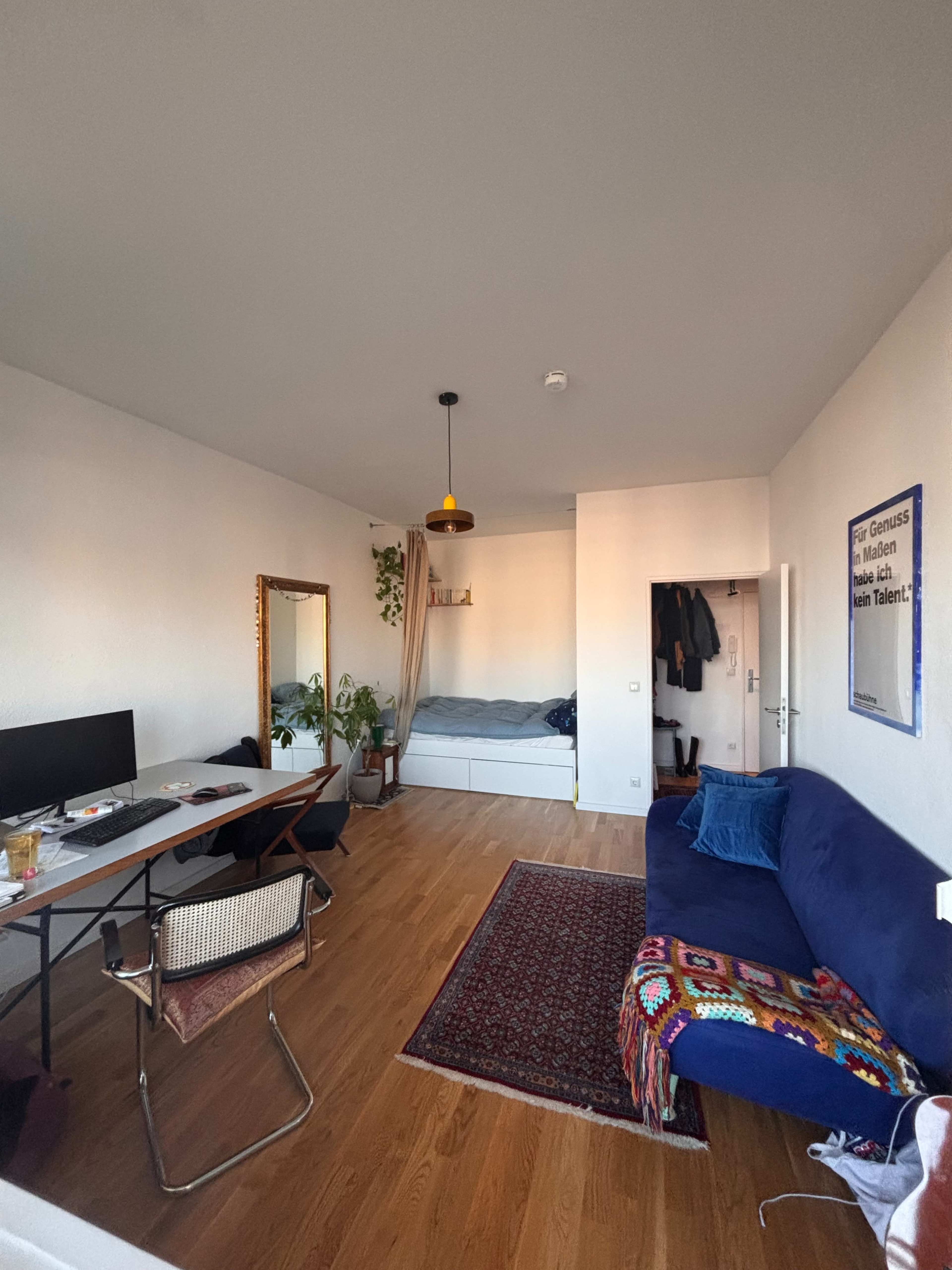1 Zimmer Wohnung in Kreuzberg mit Balkon im 11.Stock Bild in Kreuzberg, Berlin, 