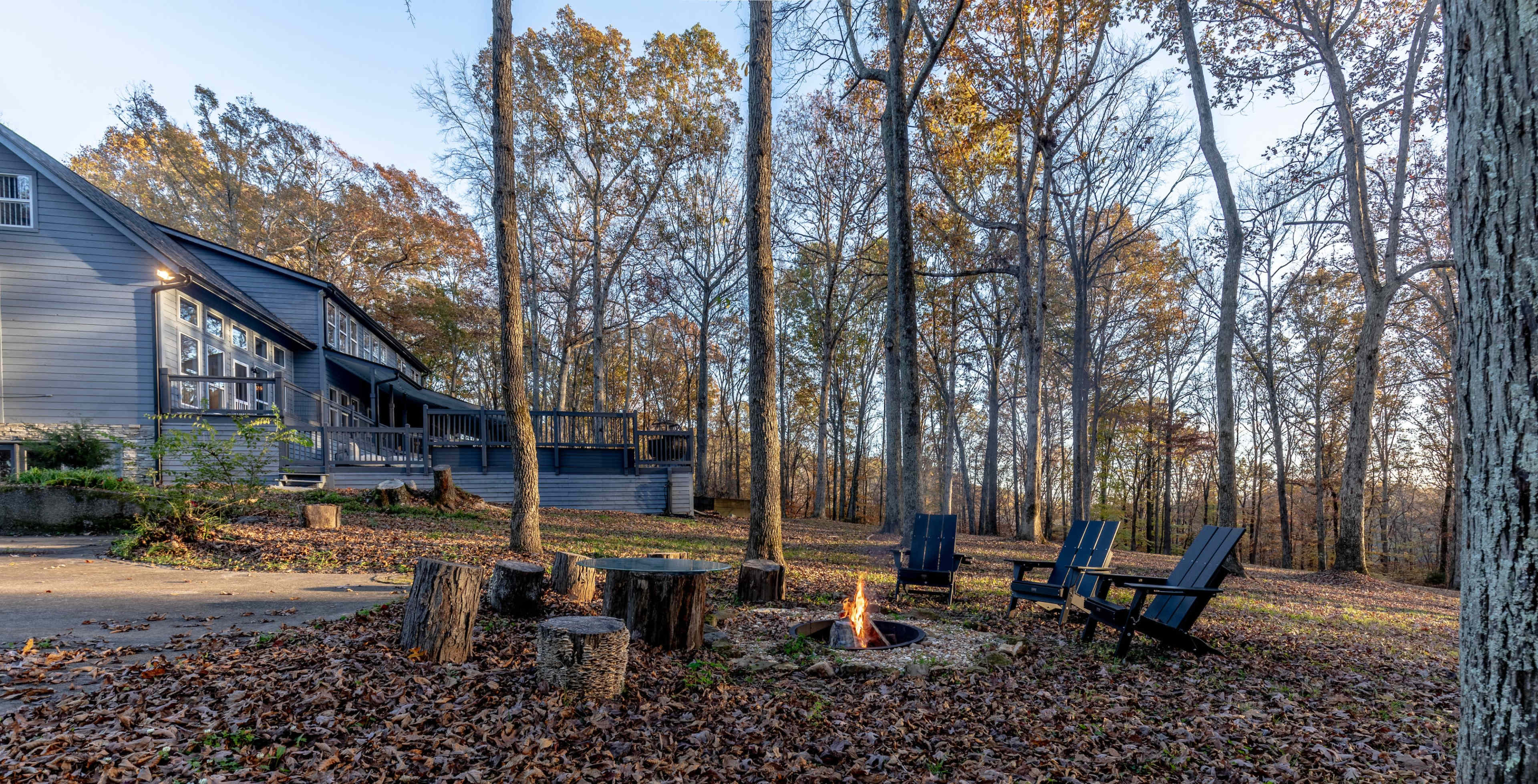 Intimate Leiper's Fork Wedding Image in , Franklin, TN