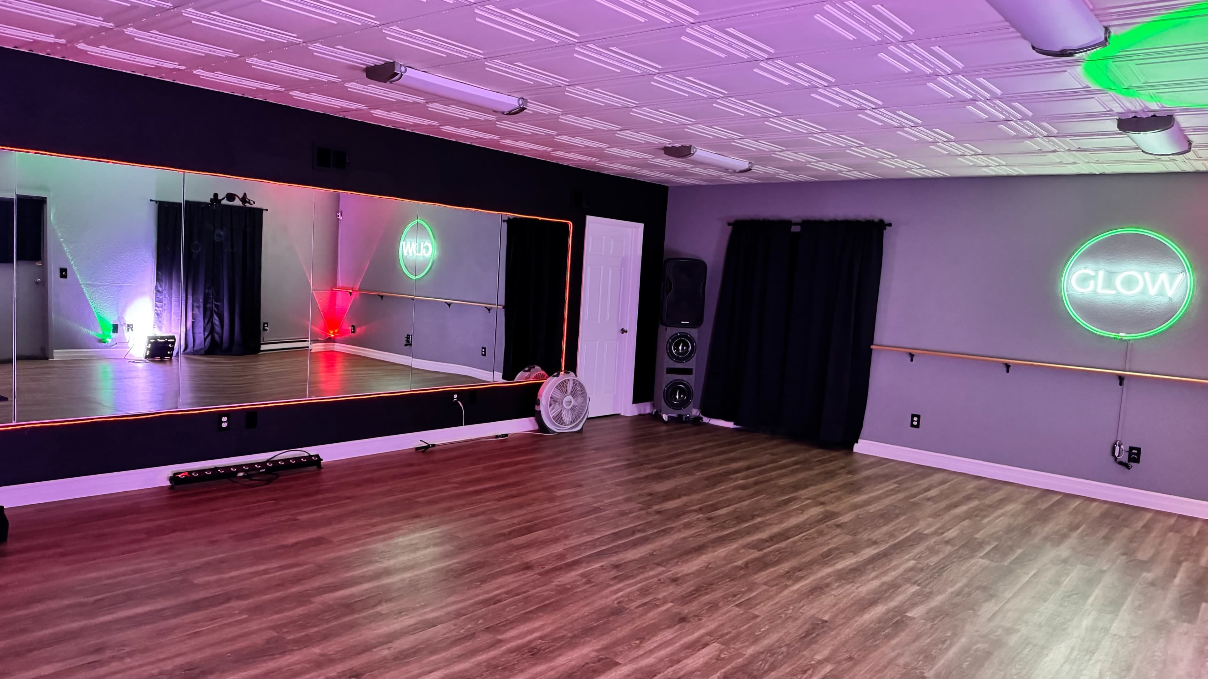 Beautiful dance studio space Image in Franklin Park, Toledo, OH