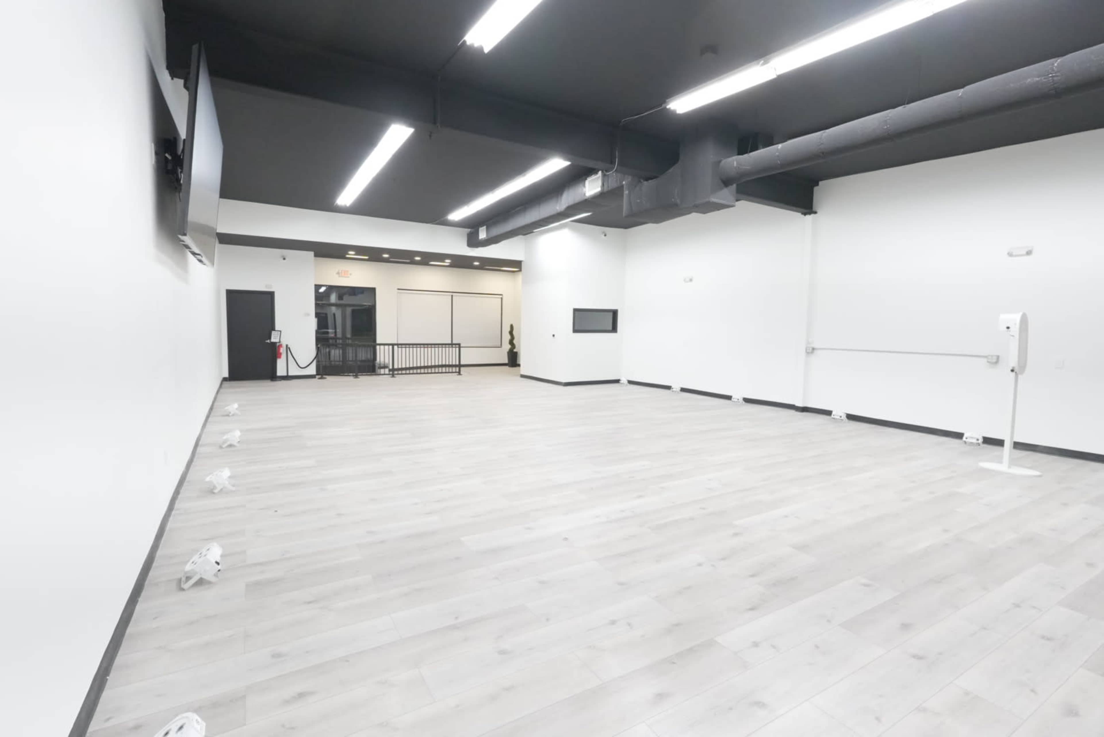 Clean, Flexible Venue for Intimate Events, Content Creation or Trainings Image in Sayreville, Sayreville, NJ