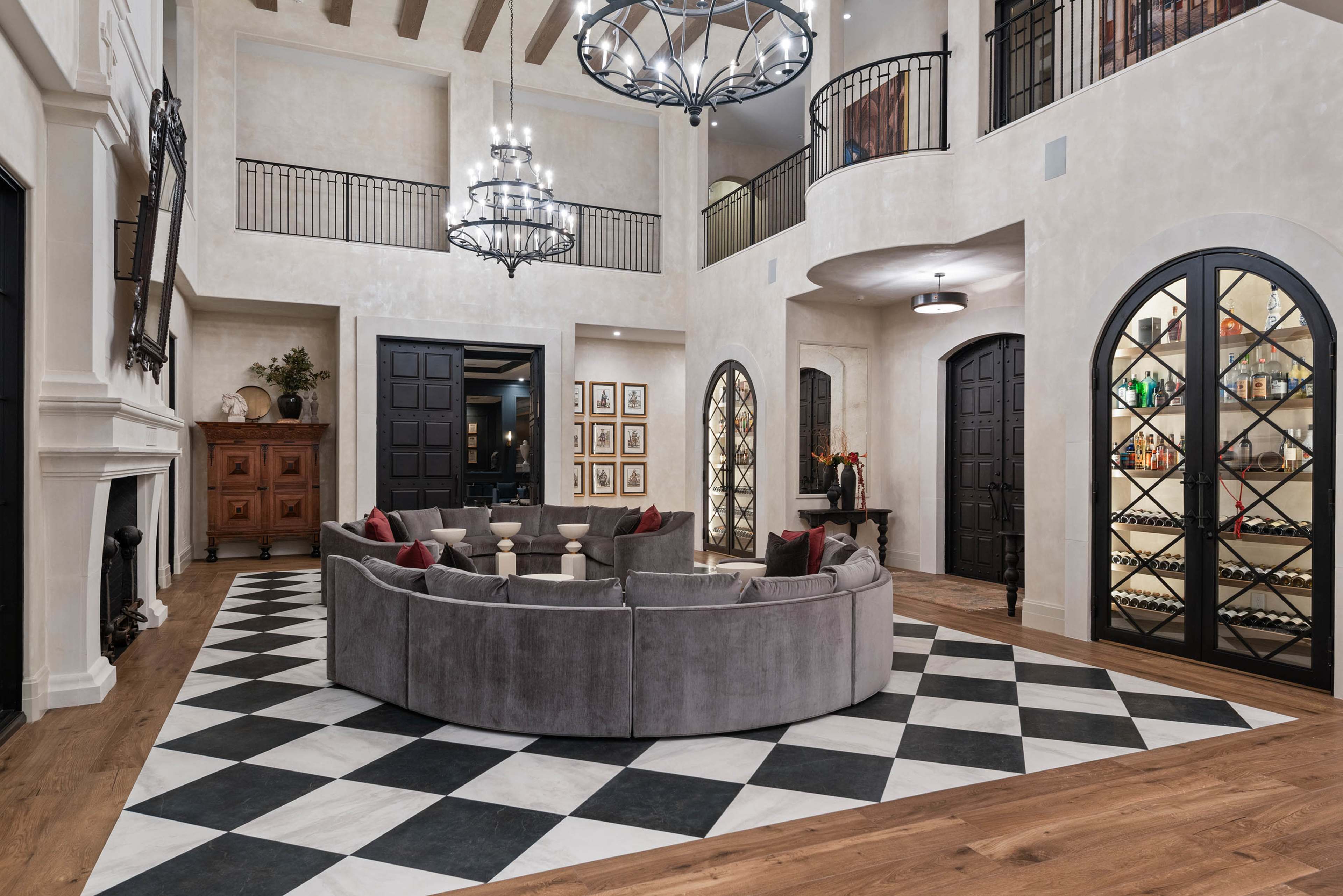 Reunion Castle- Where Luxury fairytales and Opulent dreams come true Image in Four Corners, Kissimmee, FL