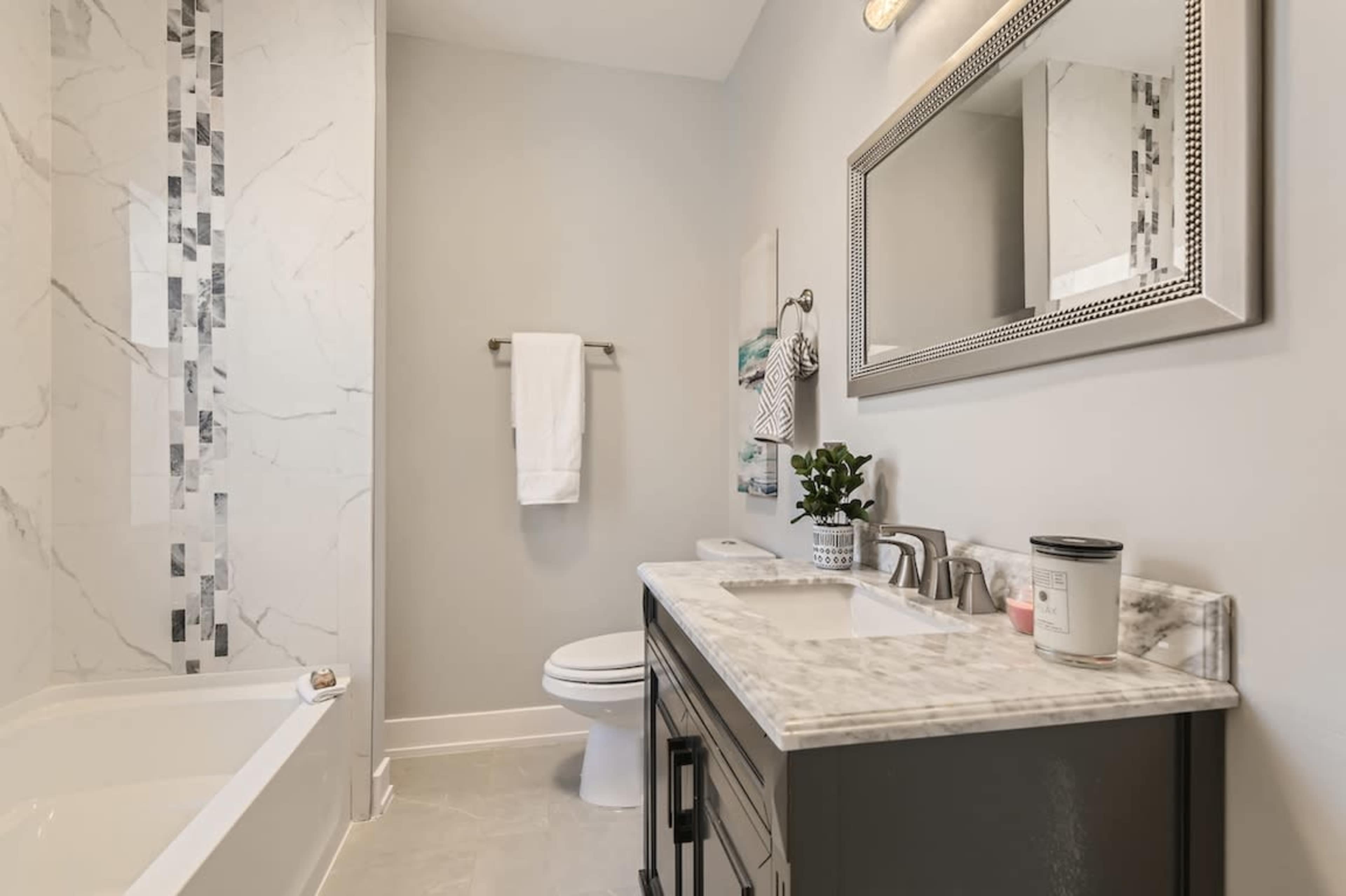 Vesatile Luxury Spa Retreat Near South Lakeshore - Perfect for Events, Productions, Meetings, and Relaxation Retreats Image in South Side, Chicago, IL