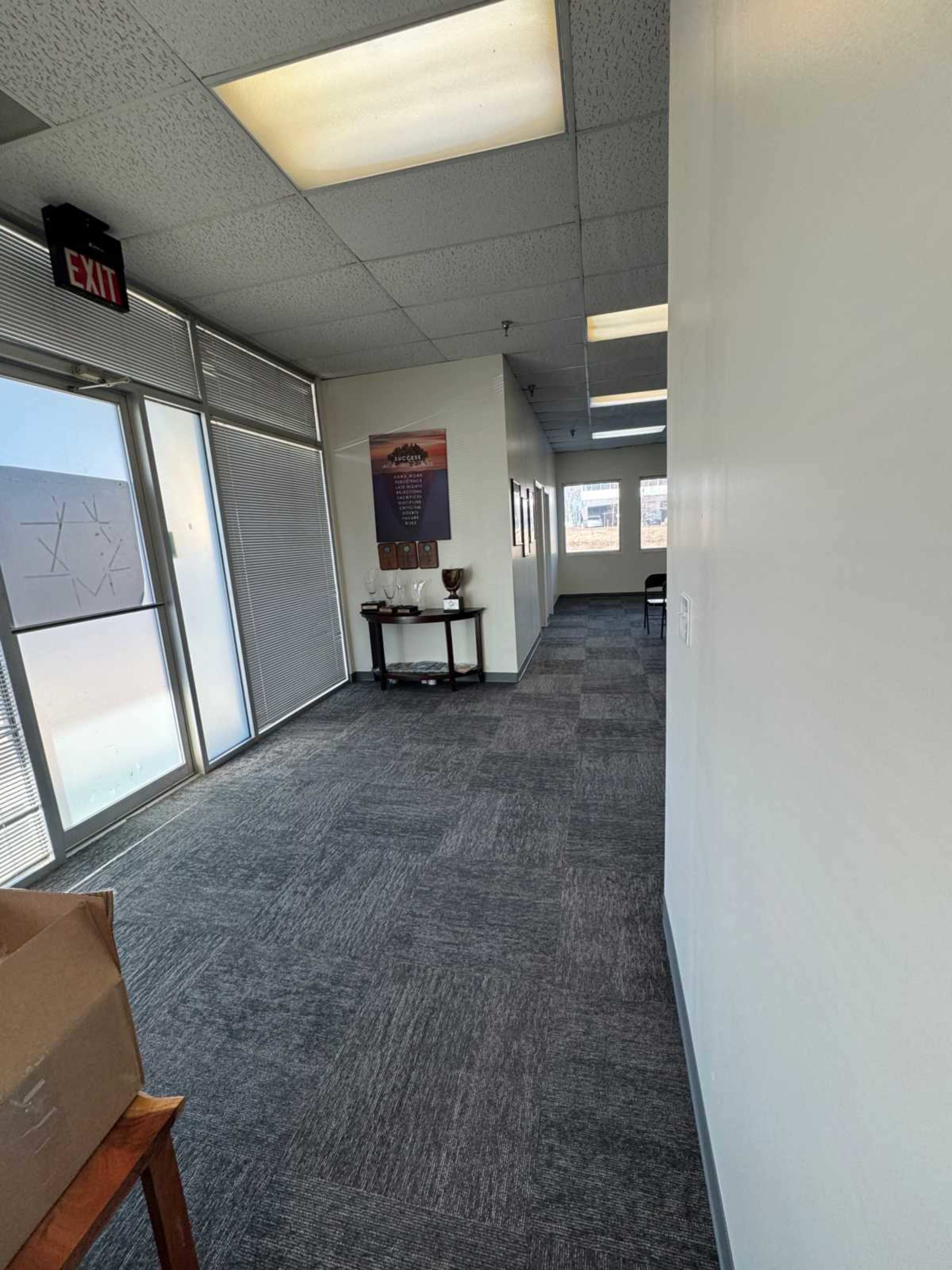 Office space,  party, celebration or church service Image in Glenn Dale, Lanham, MD
