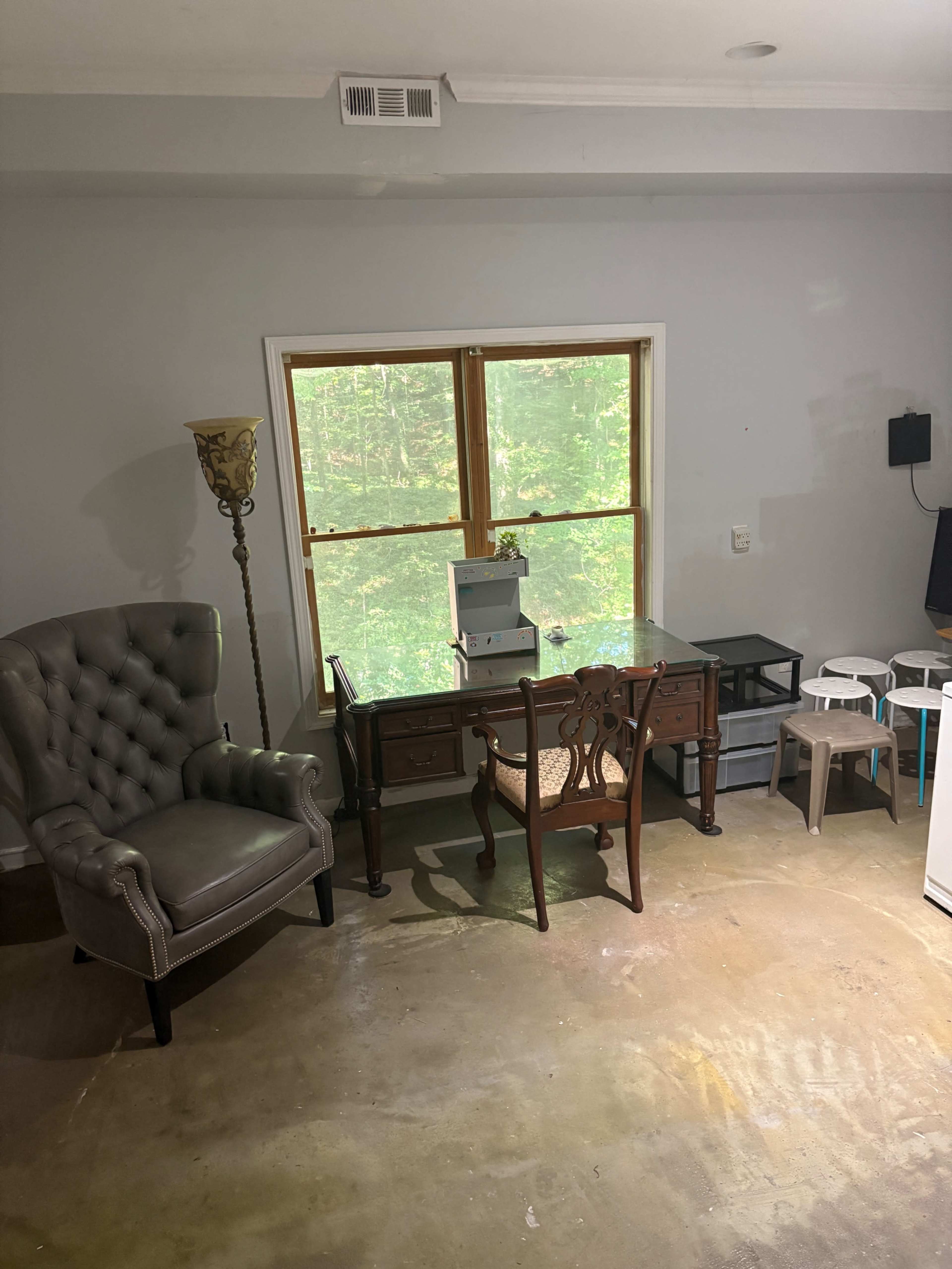 Private Entry Office Space available in a Historic Residential Neighborhood Image in Collier Heights, Atlanta, GA