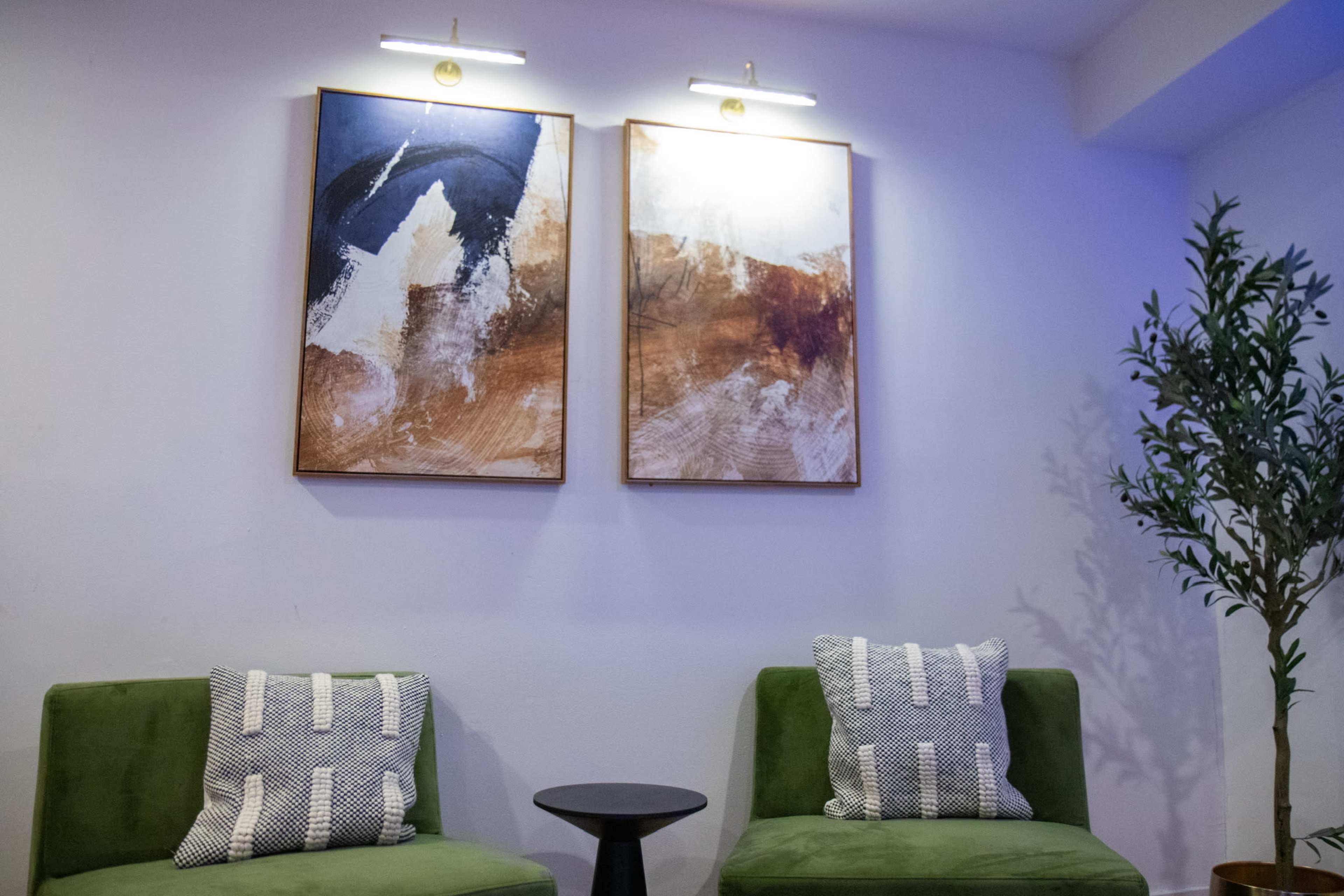 Newark's Stylish & Versatile Lounge | Perfect for Shoots, Production, & MORE! Image in Central Ward, newark, NJ