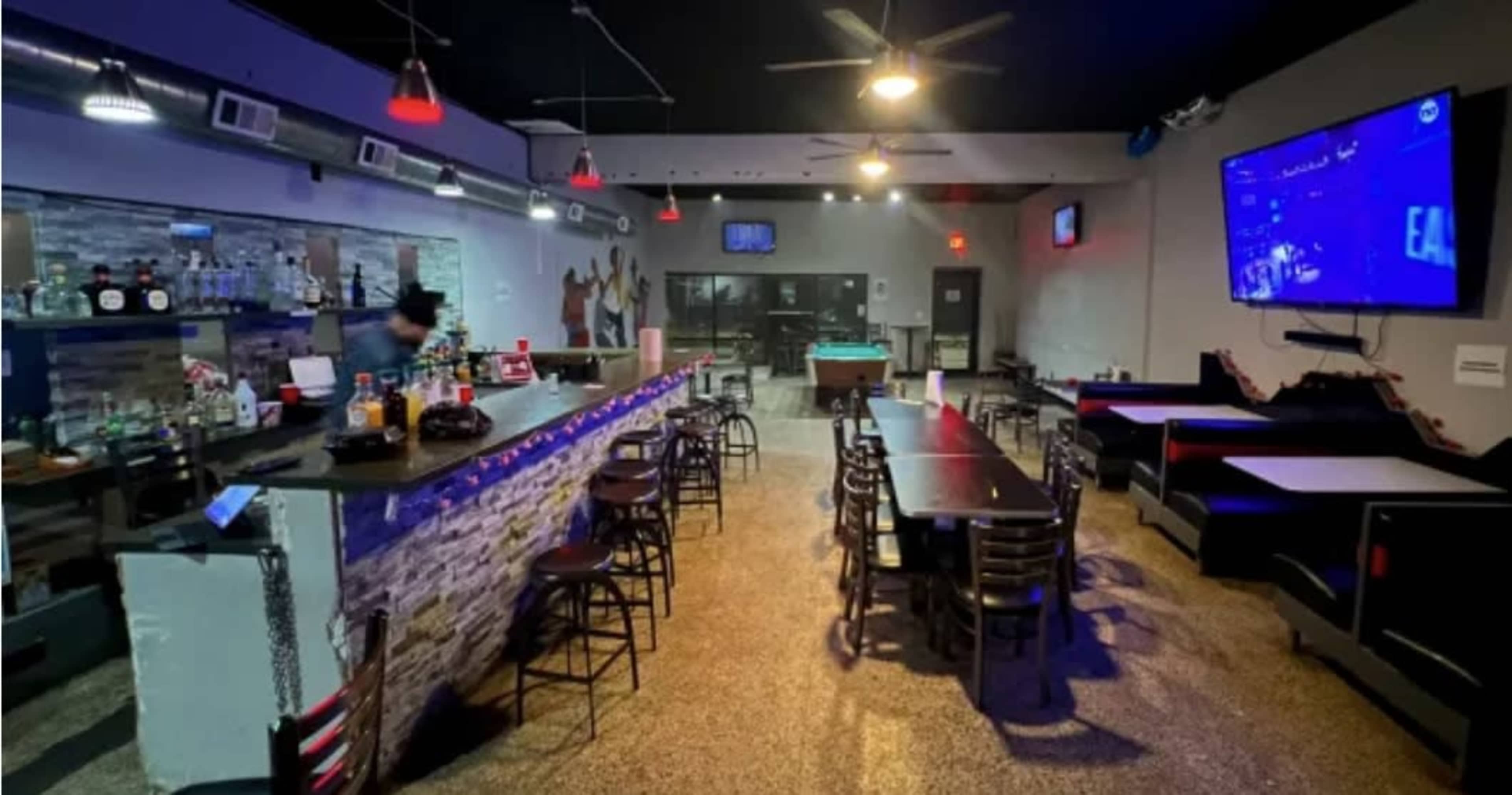 Entertainment event space in the heart of West St. Louis. Space available for Showcases, photo/video shoots, Parties, corporate events and holiday parties. Image in Hamilton Heights, Saint Louis, MO