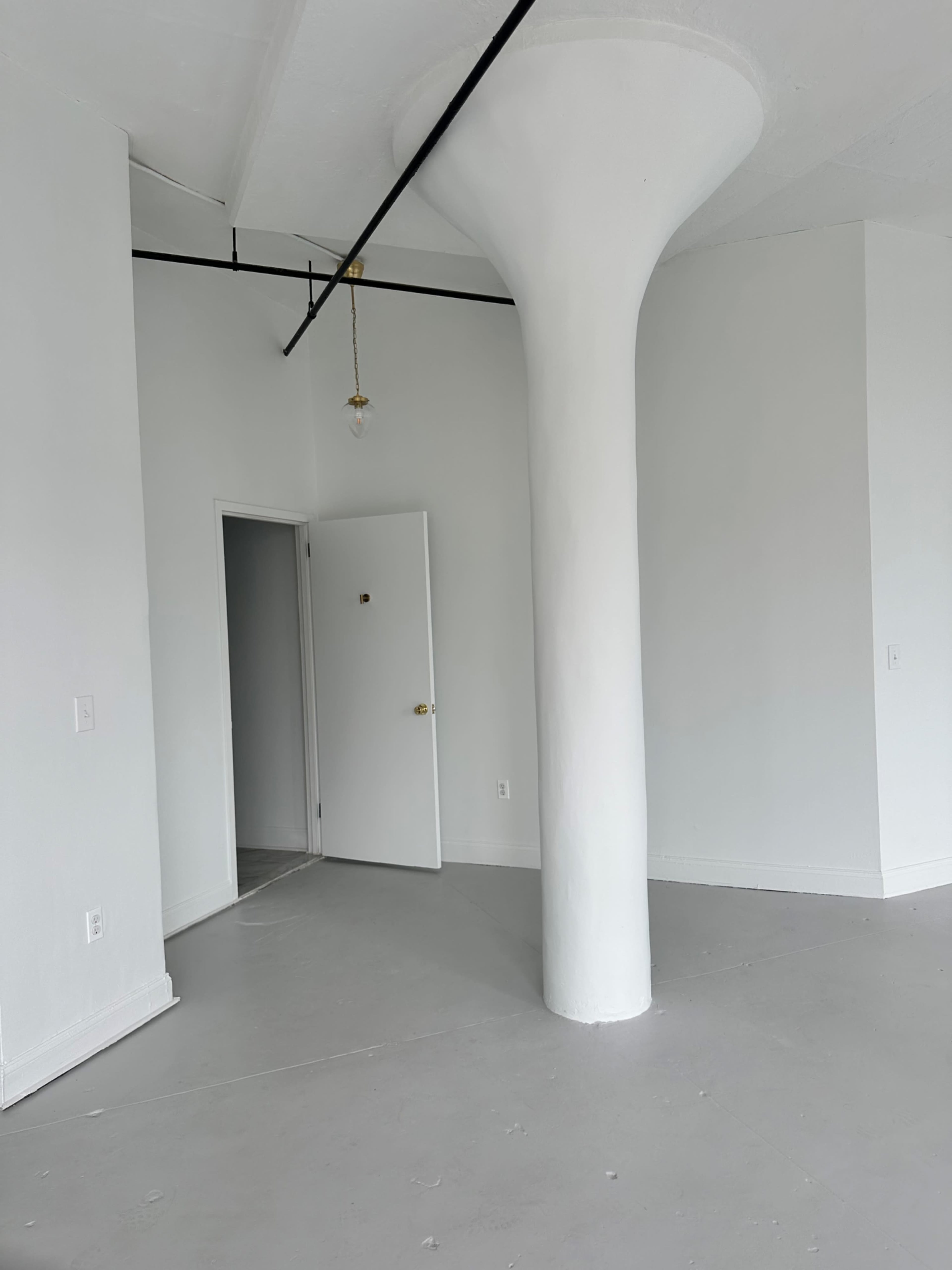 Industrial Penthouse with Skyline View Corner Image in Clinton Hill, Brooklyn, NY