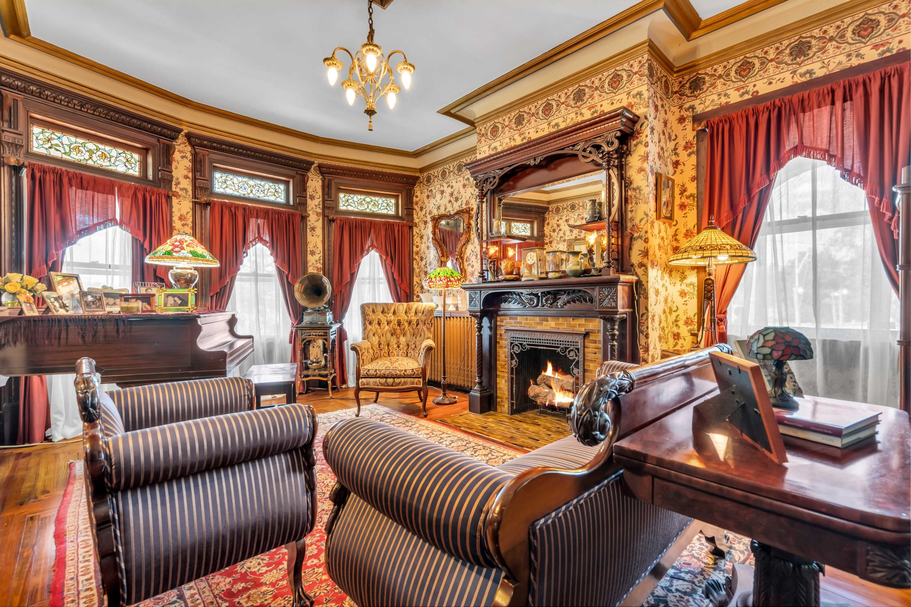 Grand Queen Anne Victorian on the Jersey Shore, Forked River, NJ | Off-Site  | Peerspace, image size:3840x2559