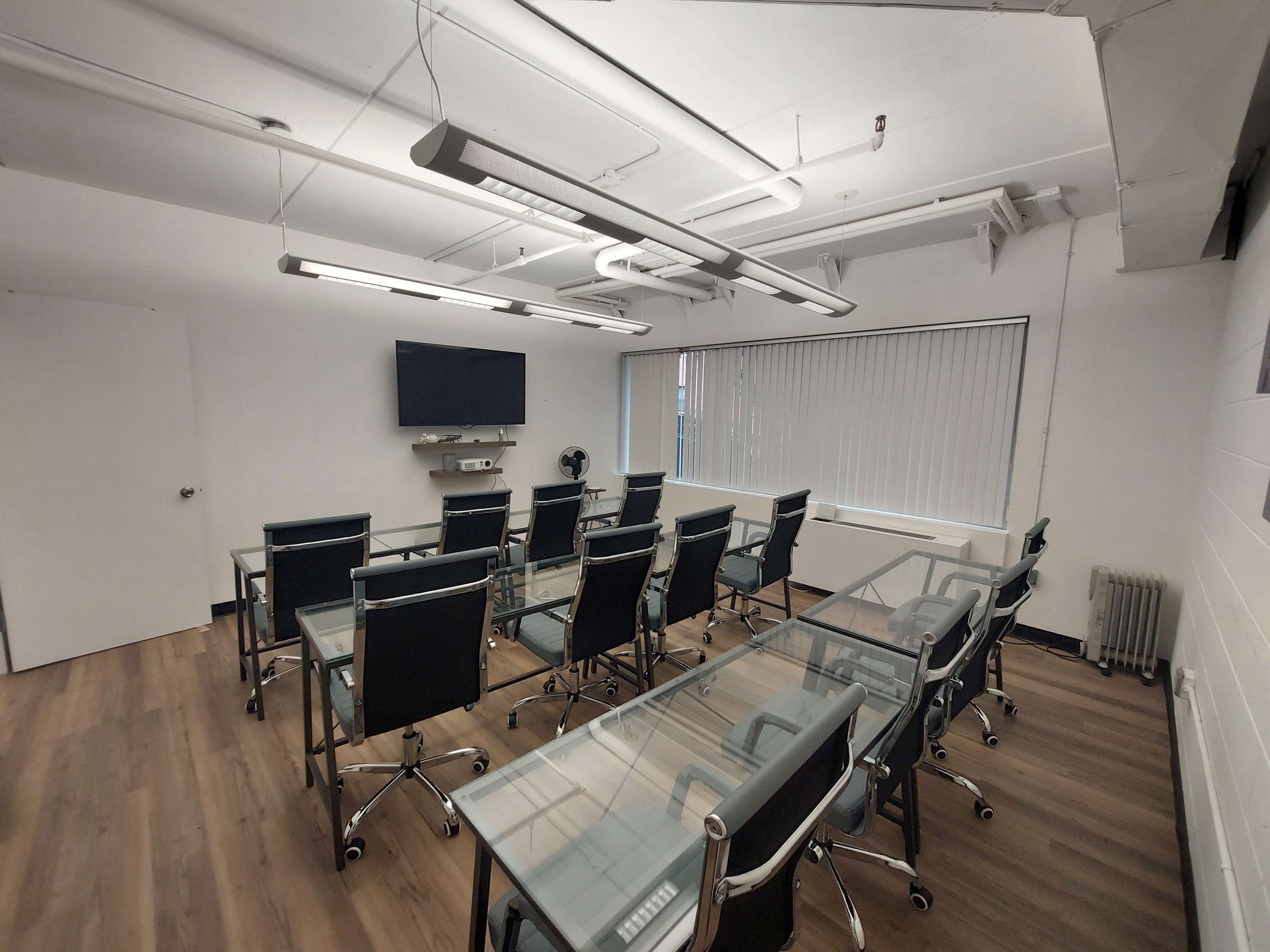 152-C: Spacious Multi-Purpose Conference Room in Harlem Image in Upper Manhattan, New York, NY