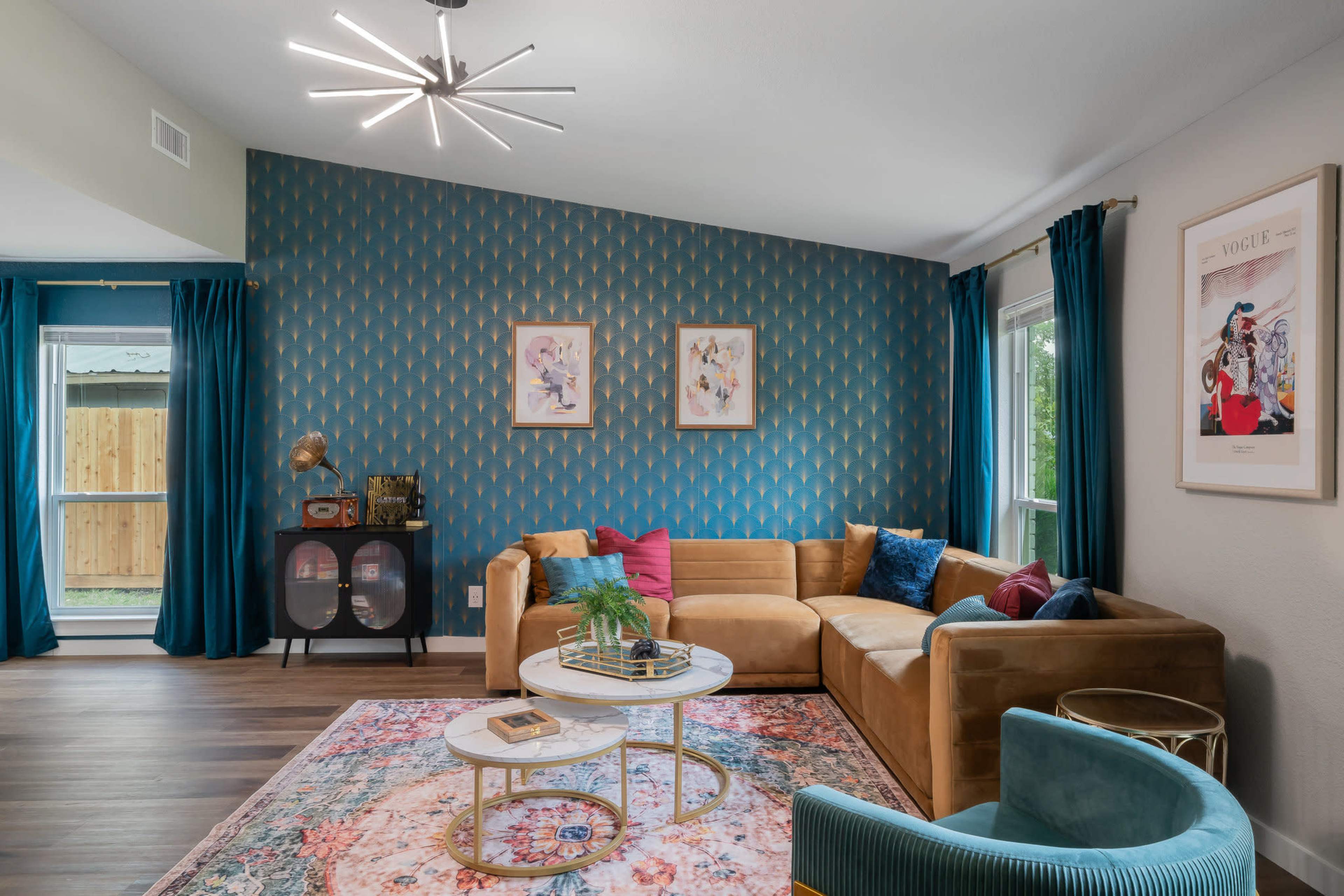 Gatsby Getaway with Speakeasy Gameroom Image in Grand Prairie, grand prairie, TX