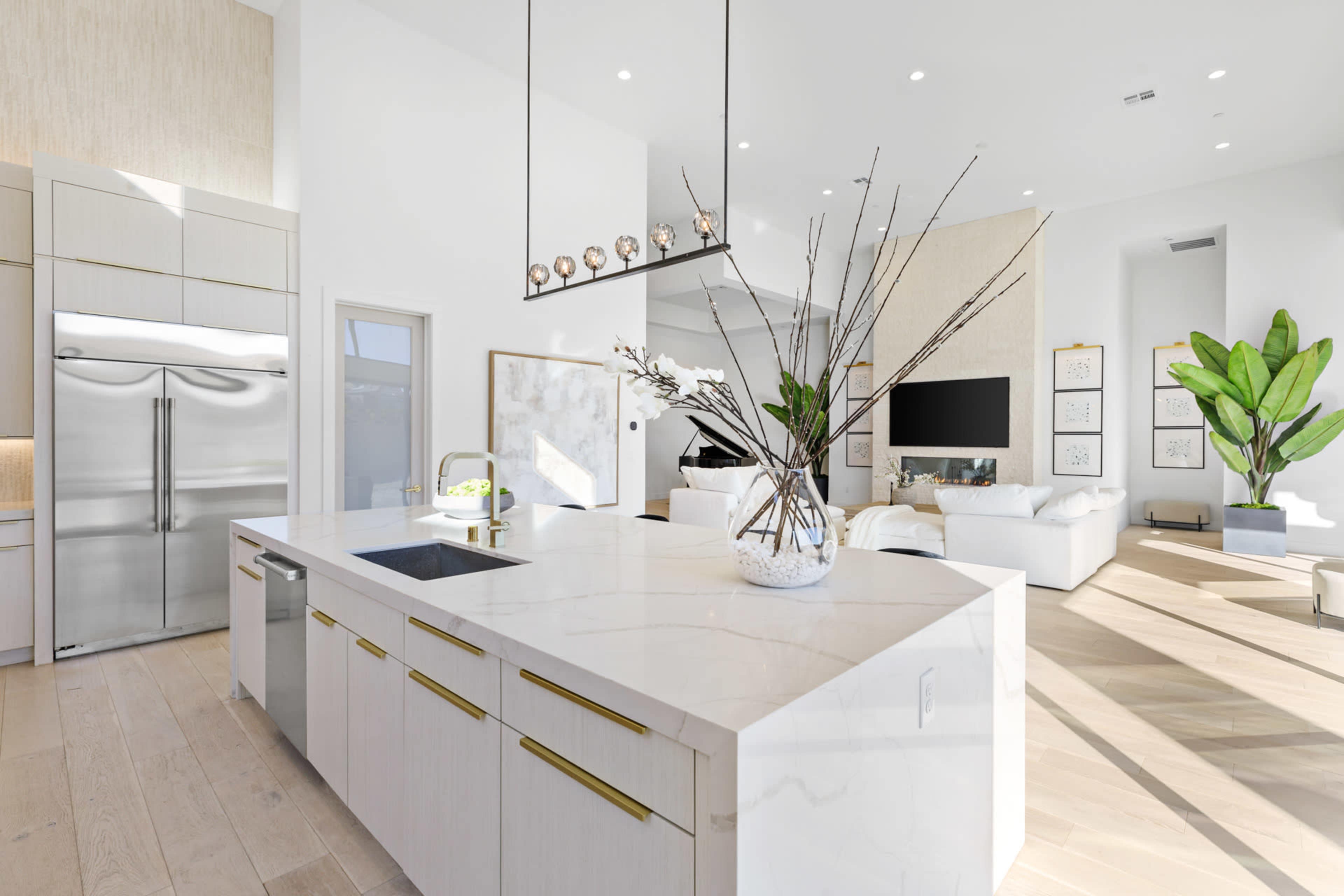 Strata - A Desert Contemporary Luxury Retreat Image in Summerlin, Las Vegas, NV