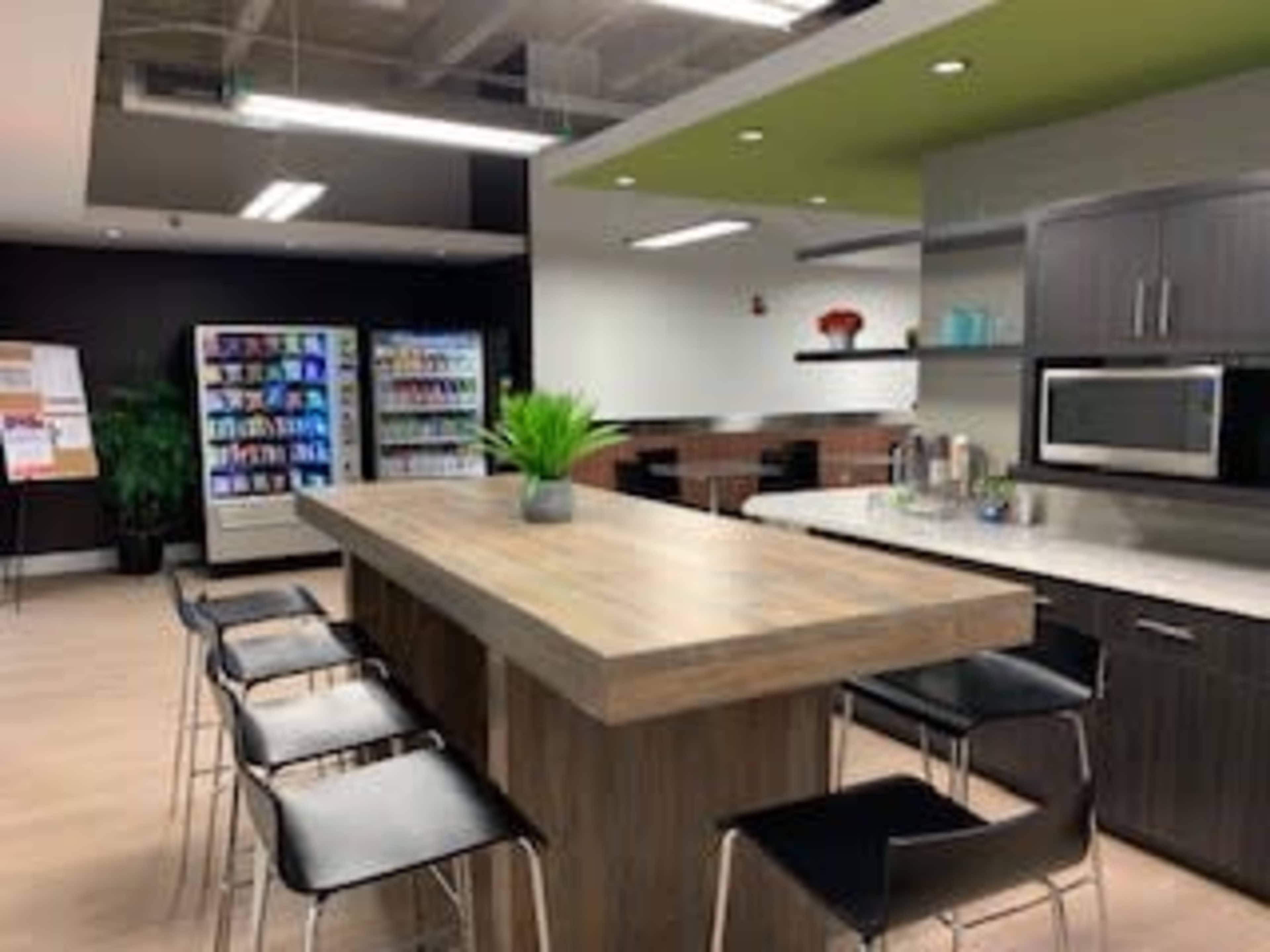 Conference Room with Smart TV for up to 14 people Image in North Fort Lauderdale, Ft Lauderdale, FL