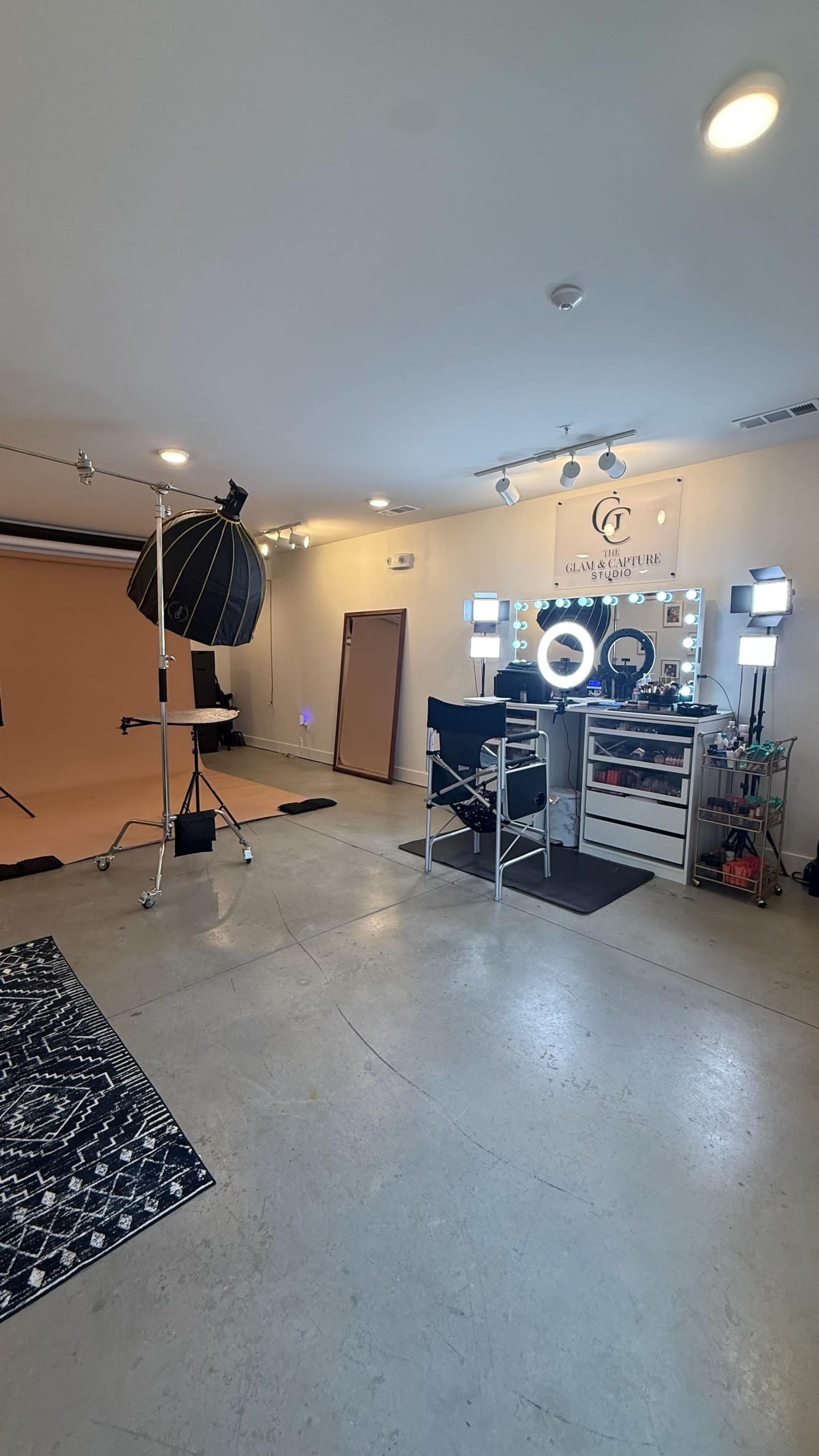 Private West Midtown Luxury Photo Studio Image in Blandtown, Atlanta, GA
