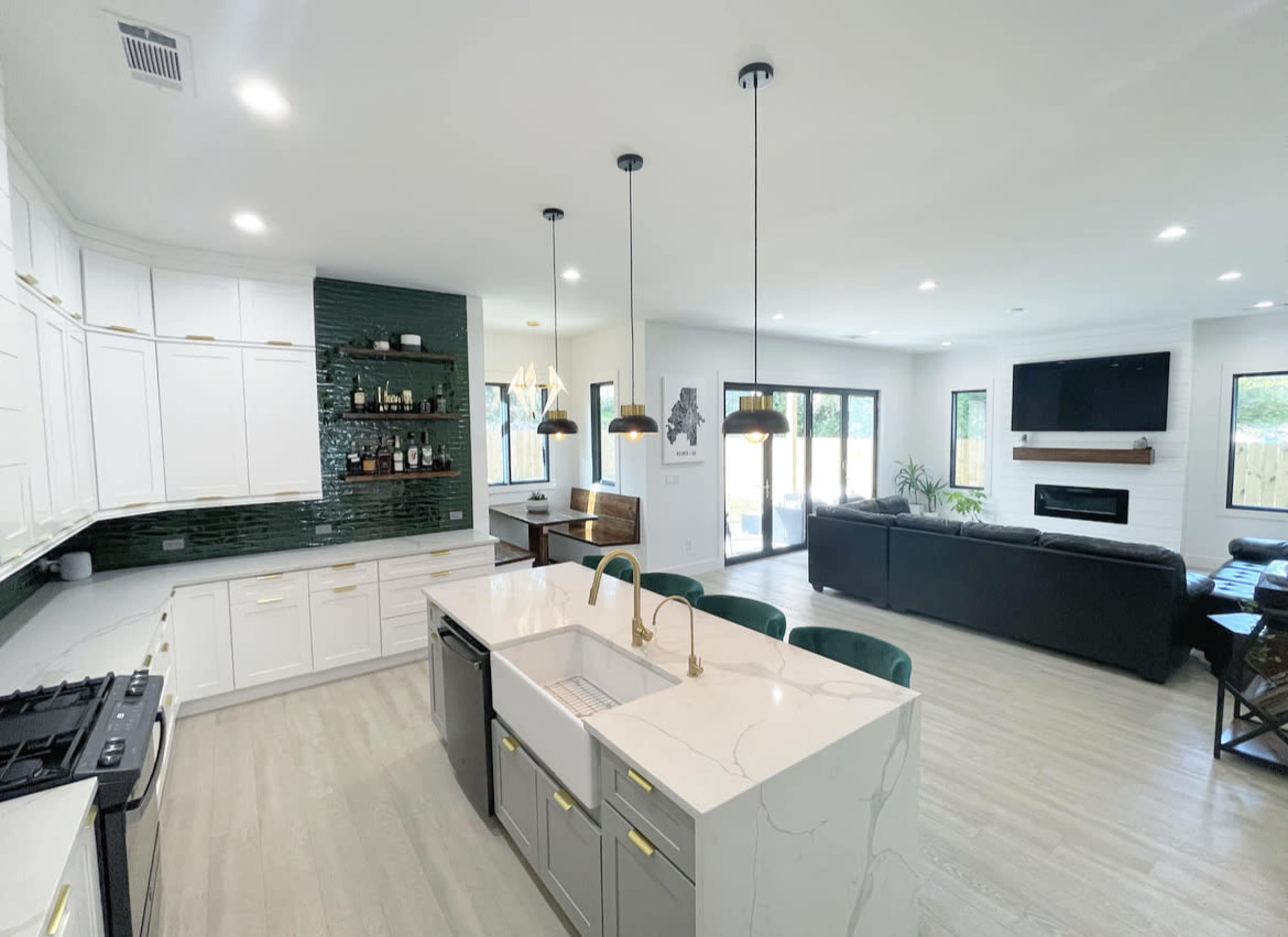 Westside Modern Home with a Farm House Touch Image in Westview, Atlanta, GA