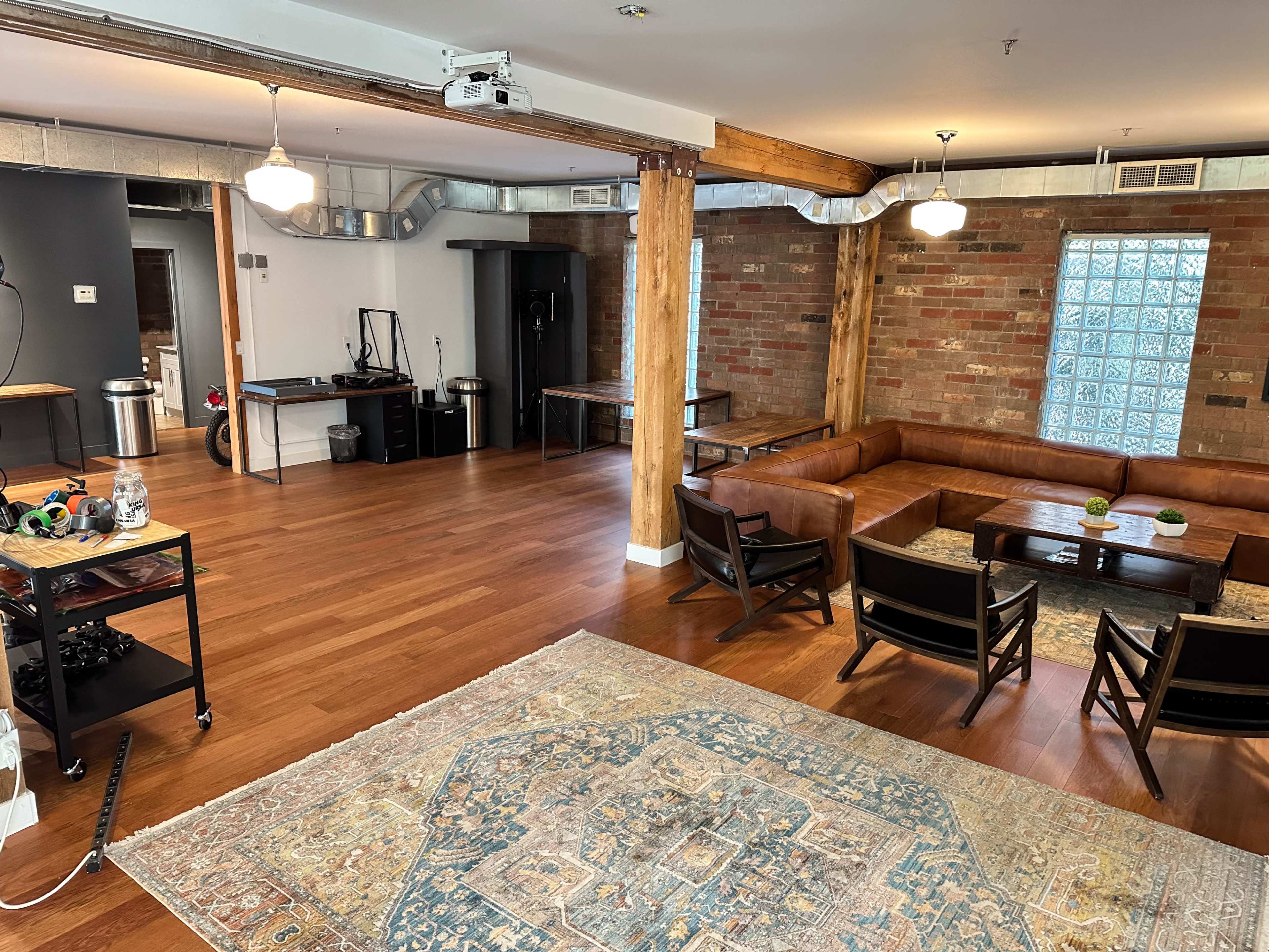 Downtown Multi use Loft Studio with Natural Light Image in St. Lawrence, Toronto, ON