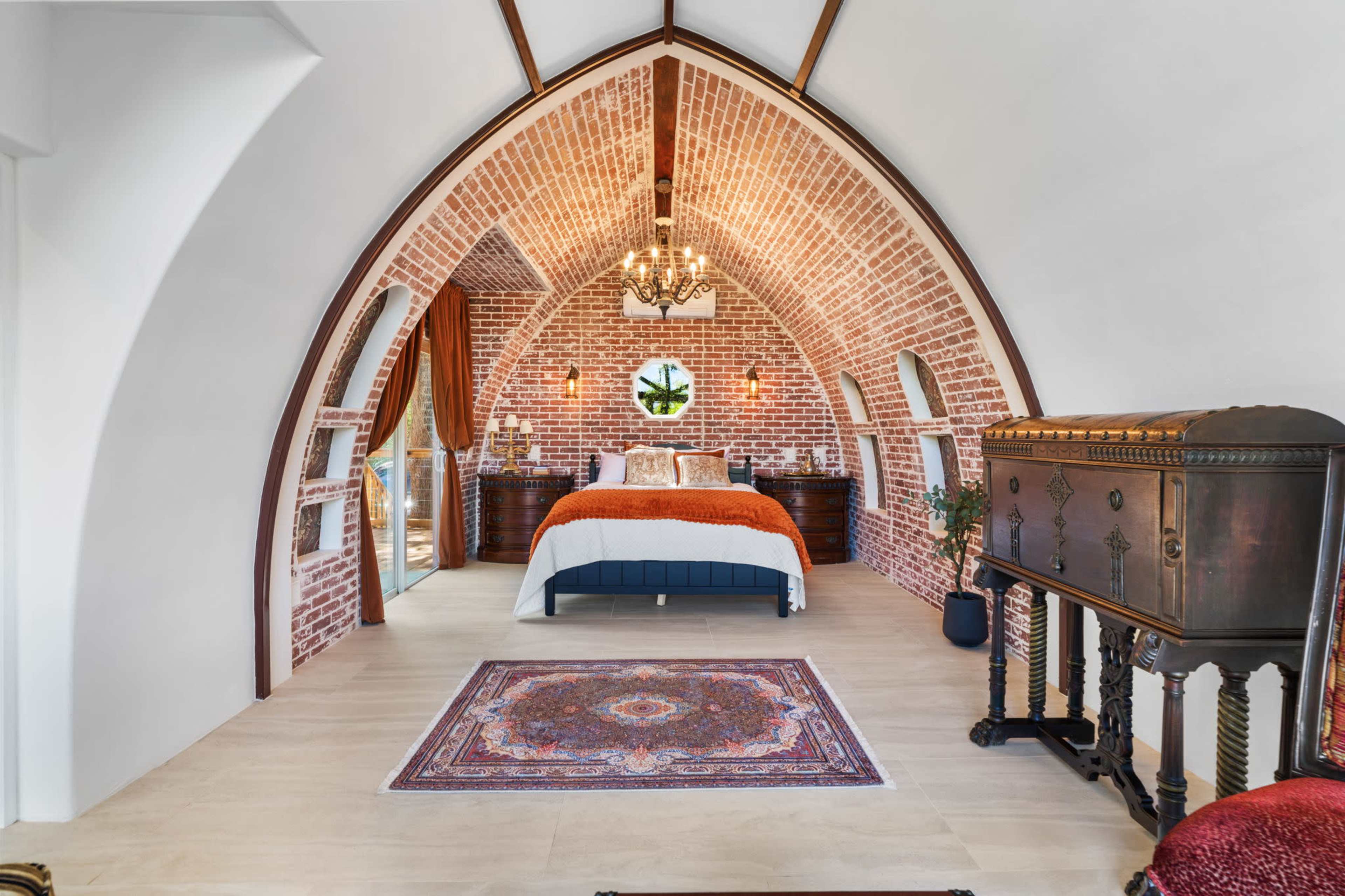 A Magical Glamping Resort Event Space (Sleeps 30) with Water Views Image in , Elgin, TX