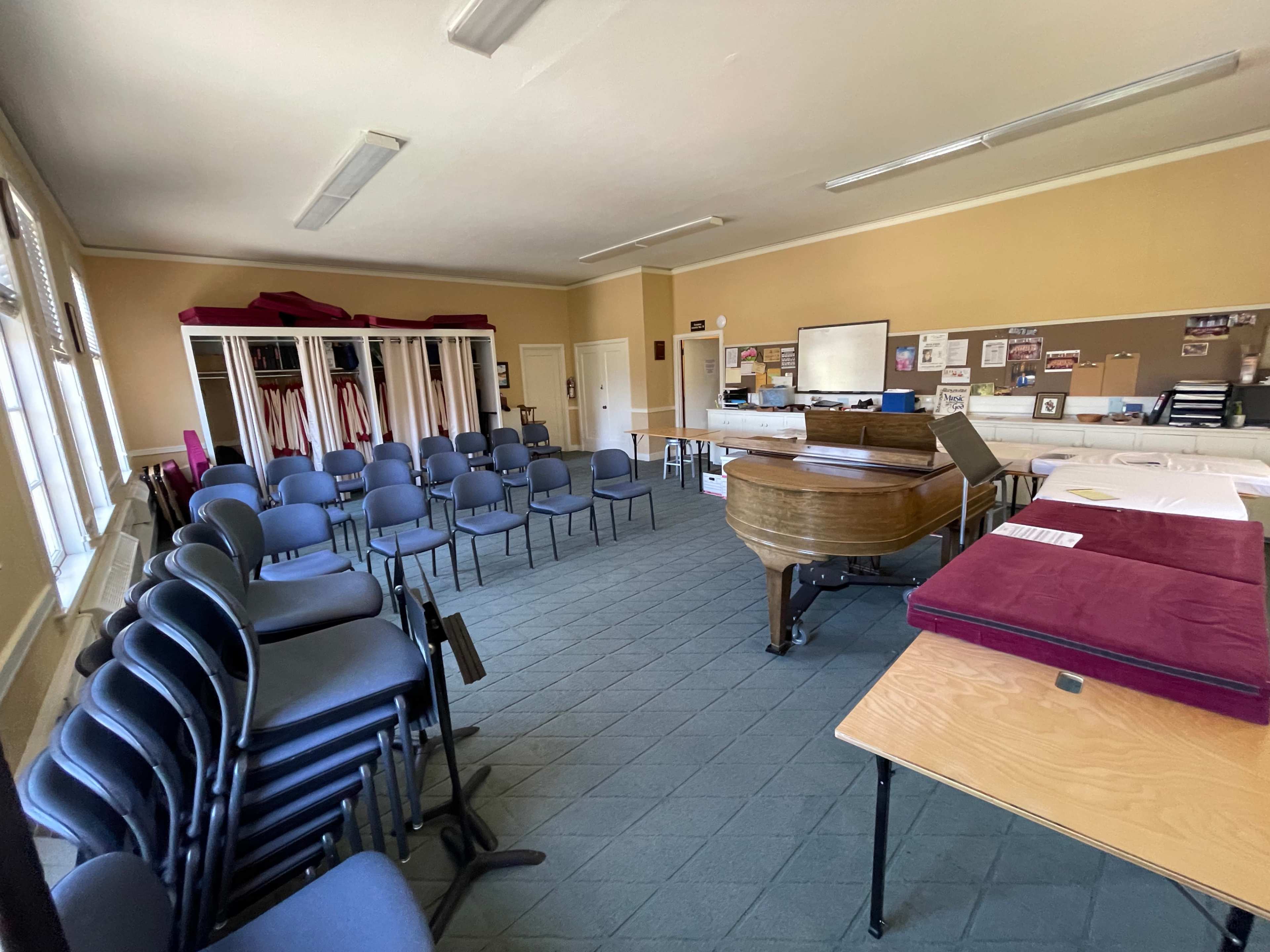 Choir Room: Intimate Music Performance and Rehearsal Space (Choir, Piano, etc.) Image in North Central, San Mateo, CA