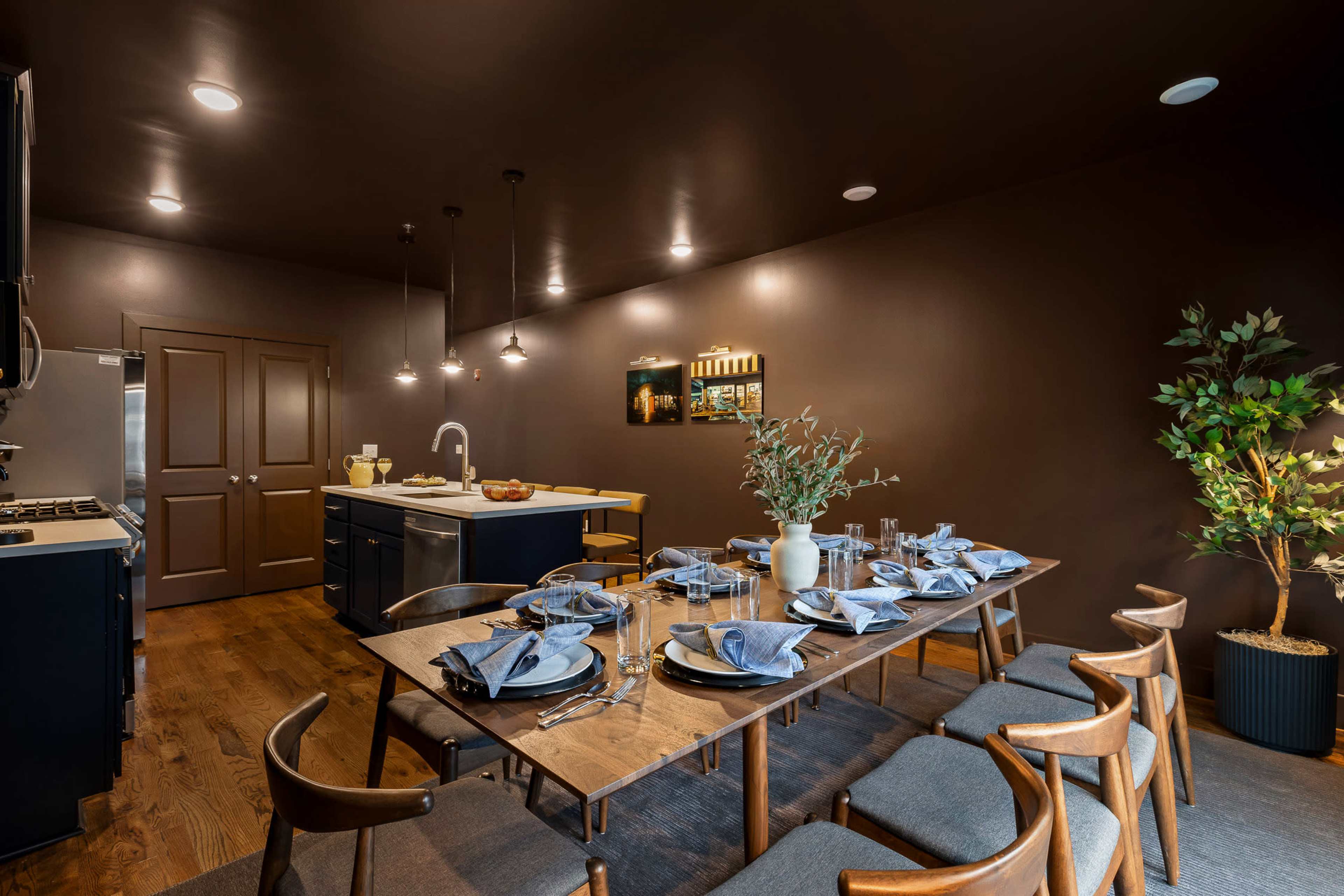 Southside Townhome with lounge vibes Image in Chattanooga, Chattanooga, TN