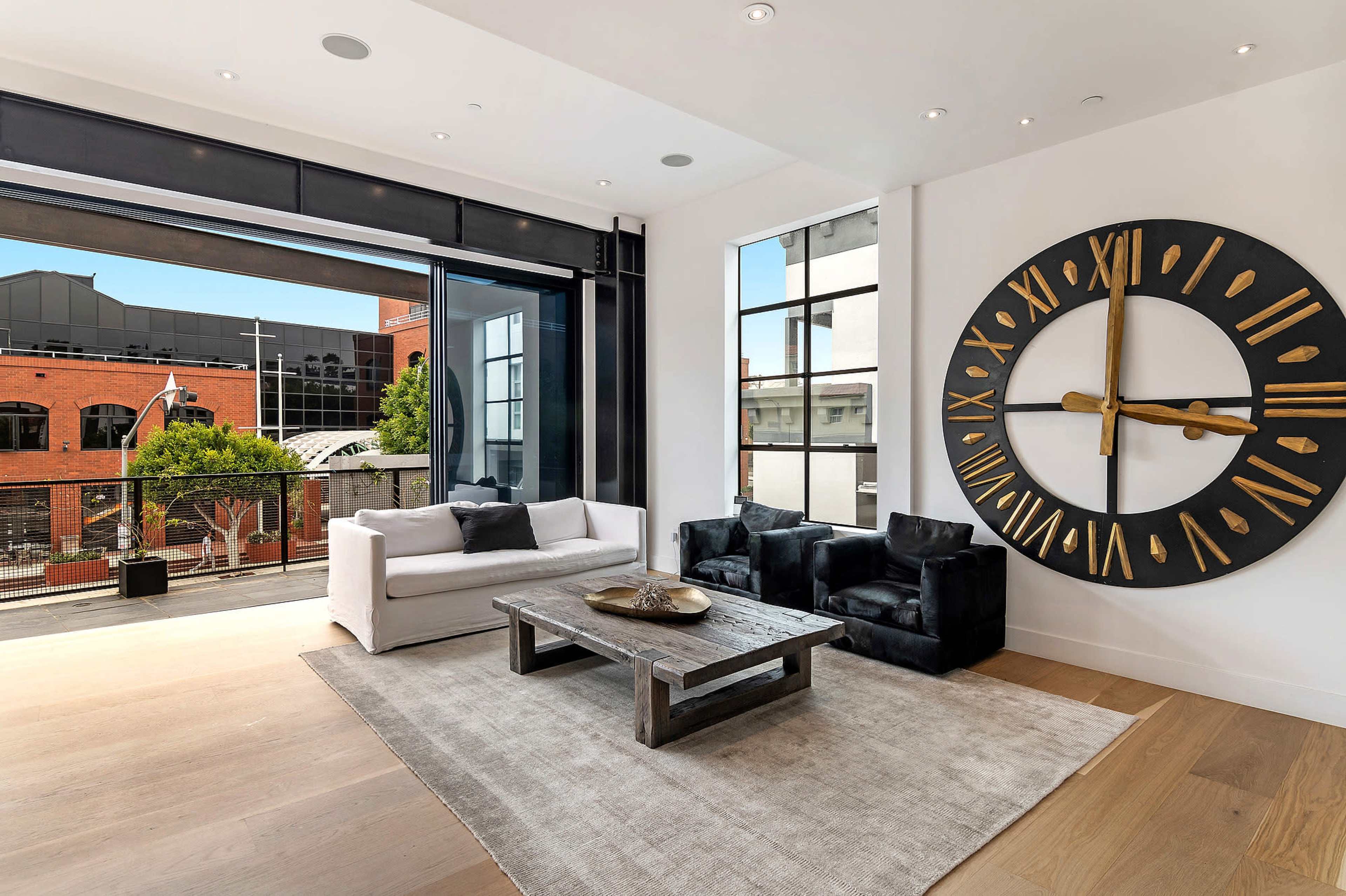 INDUSTRIAL CREATIVE VENICE ROOFTOP LOFT Image in Venice, Los Angeles, CA