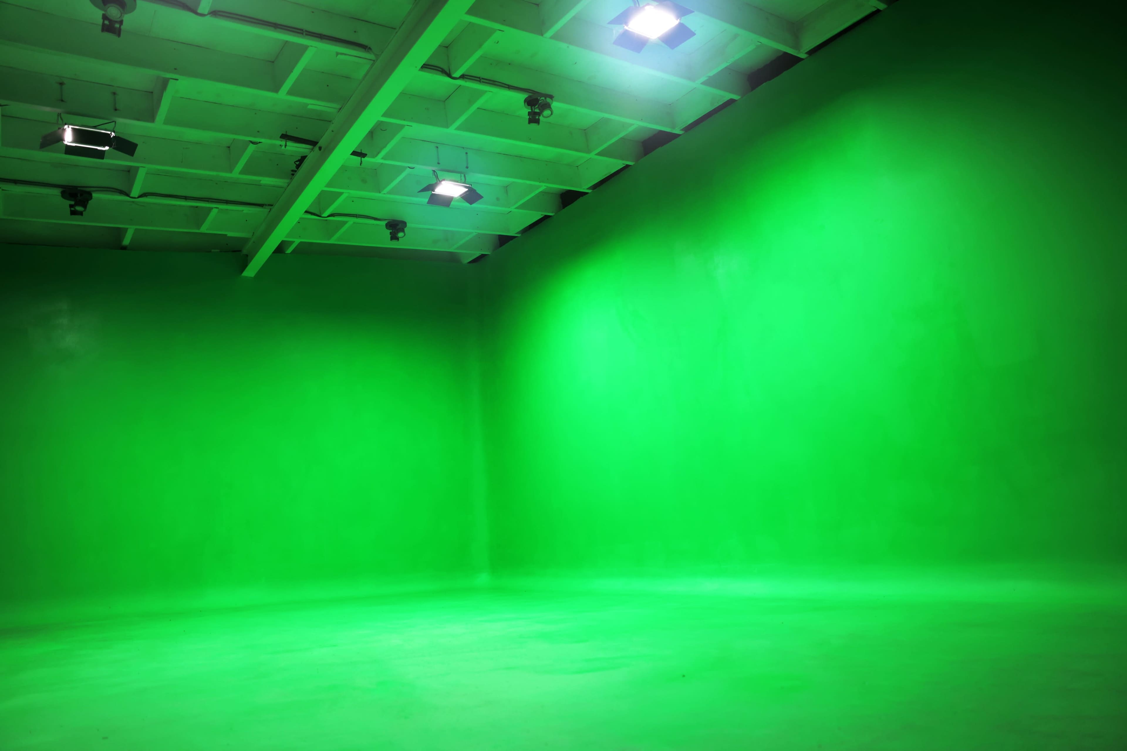 Futuristic Urban Studio with Dynamic Backdrops & Immersive Tech Image in Birmingham, BIRMINGHAM, ENG