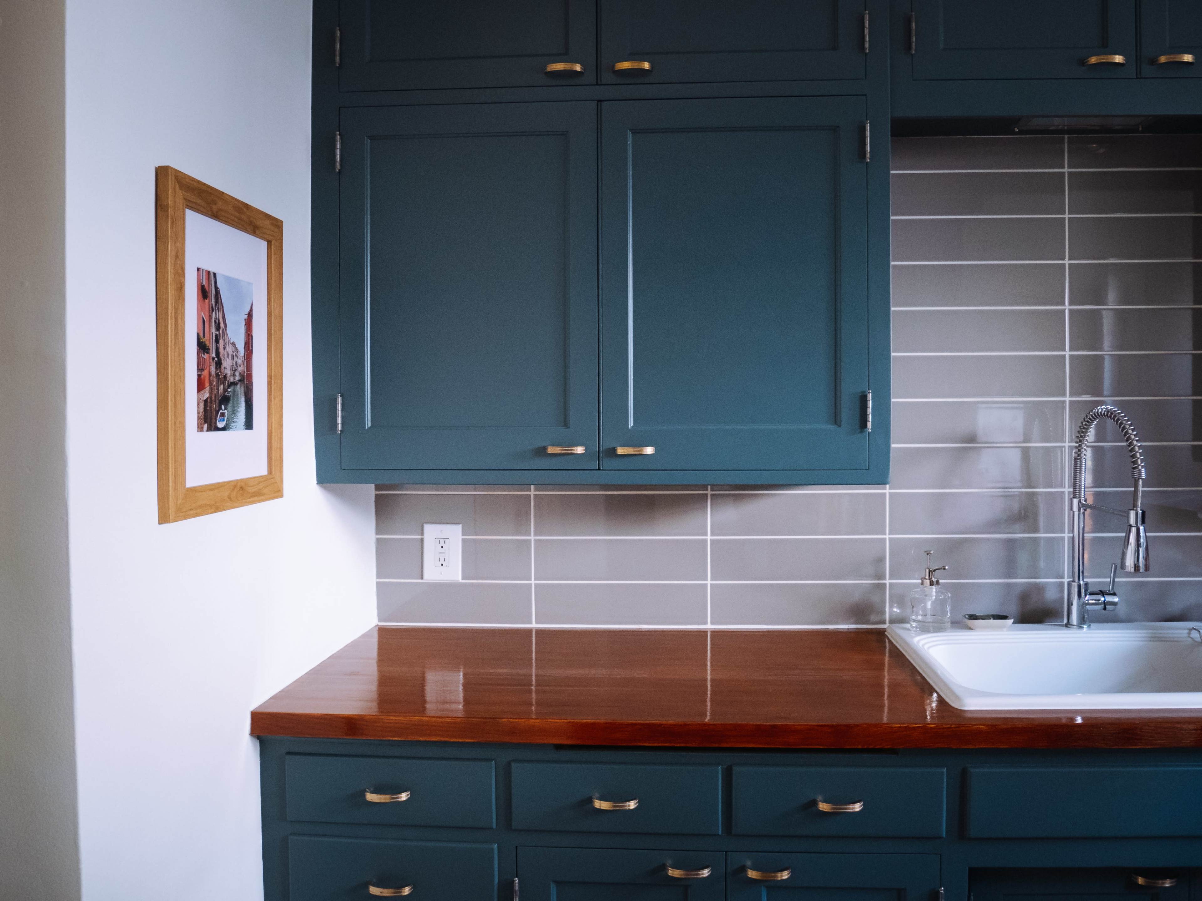 Deco Duplex Image in Keewaydin, Minneapolis, MN