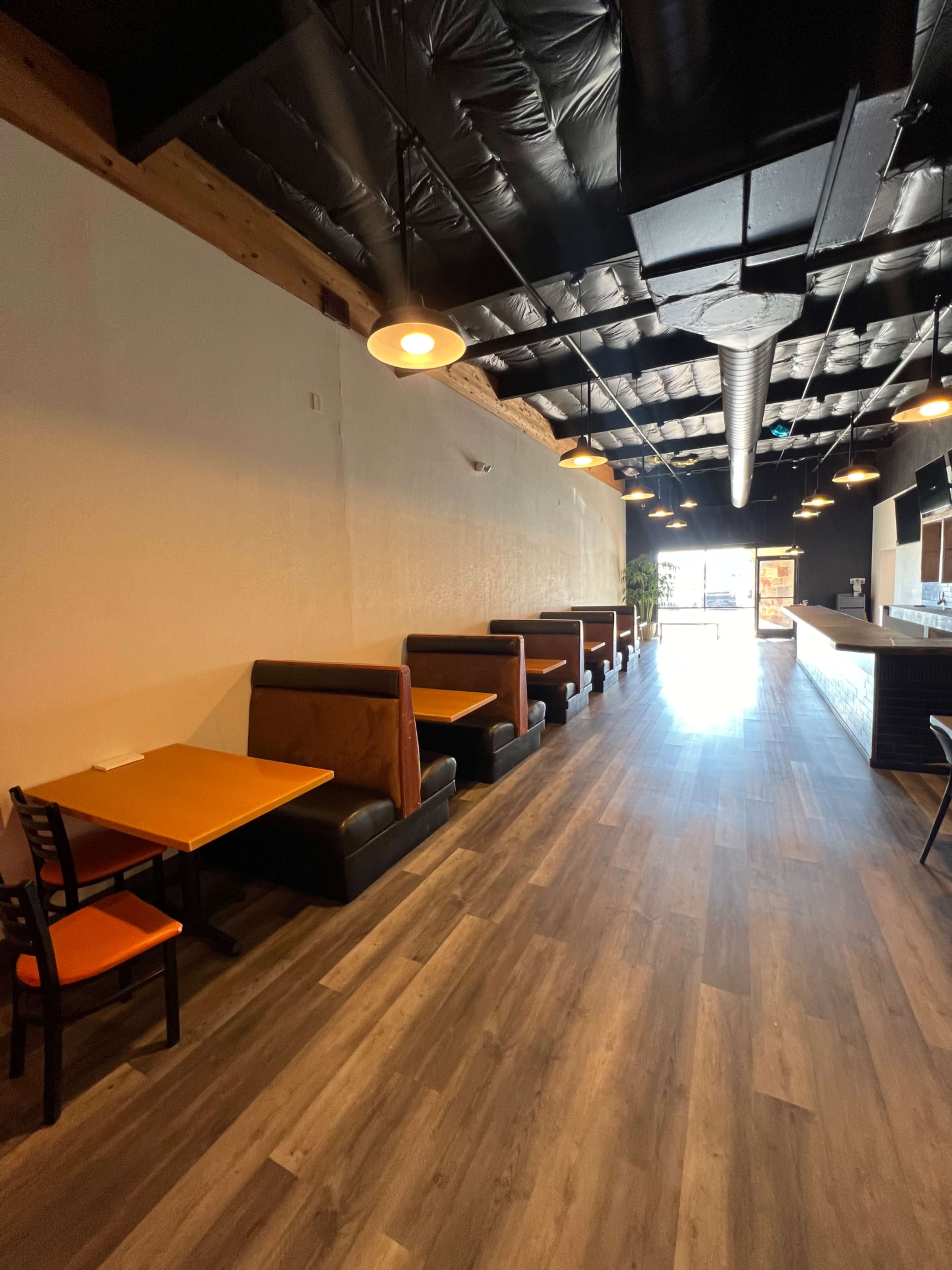 Large restaurant dining area with bar in Tempe Image in Tempe, Tempe, AZ