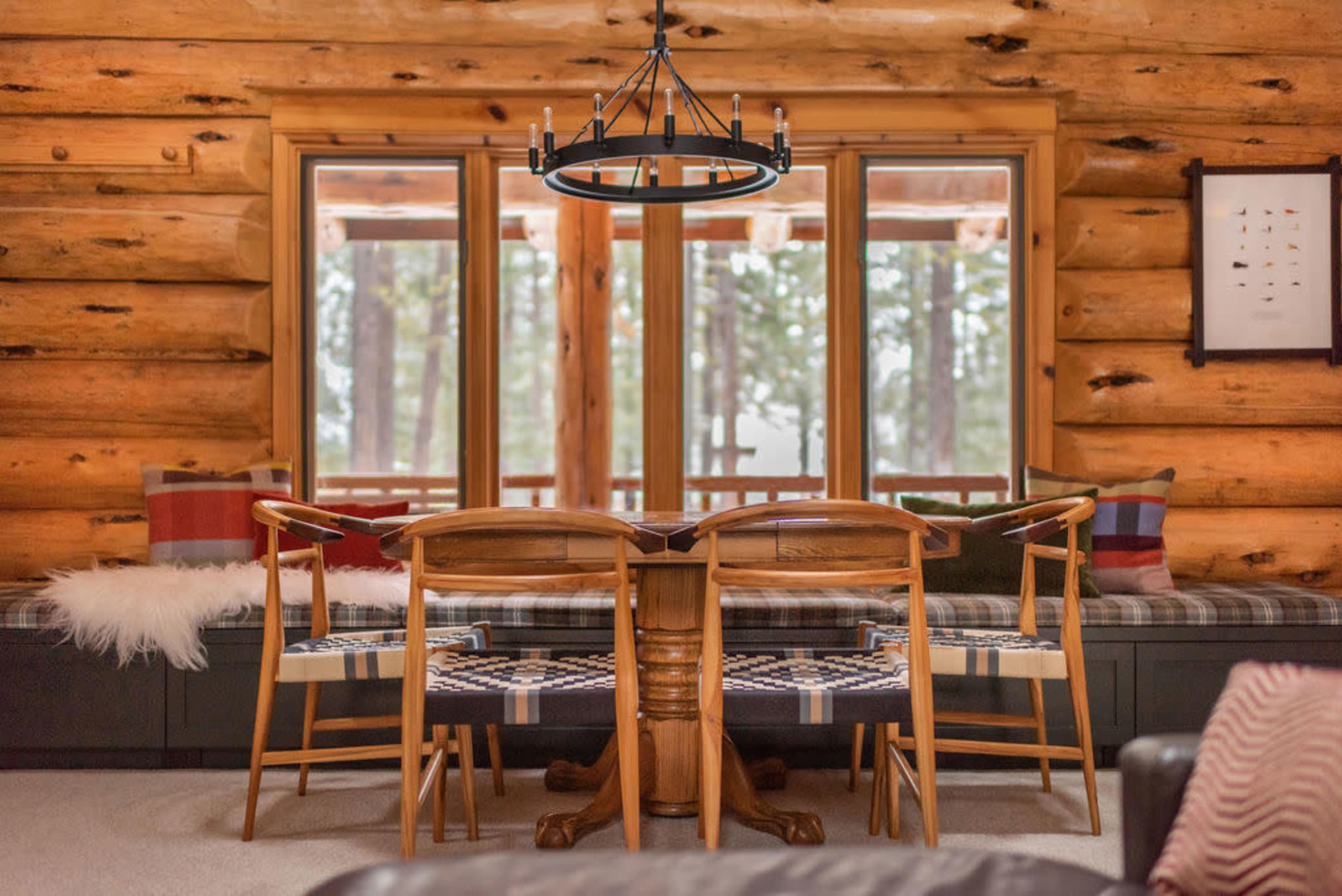 Modern Log Cabin with Forest View Image in Black Butte Ranch, Sisters, OR