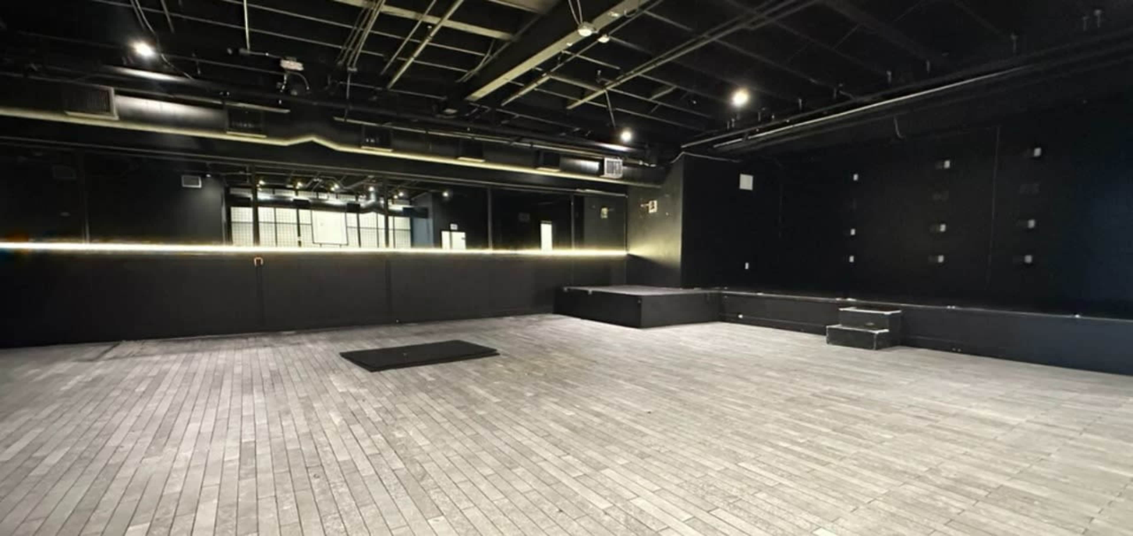 Huge Event Space with Stage and Mezzanine. Image in Central LA, Los Angeles, CA