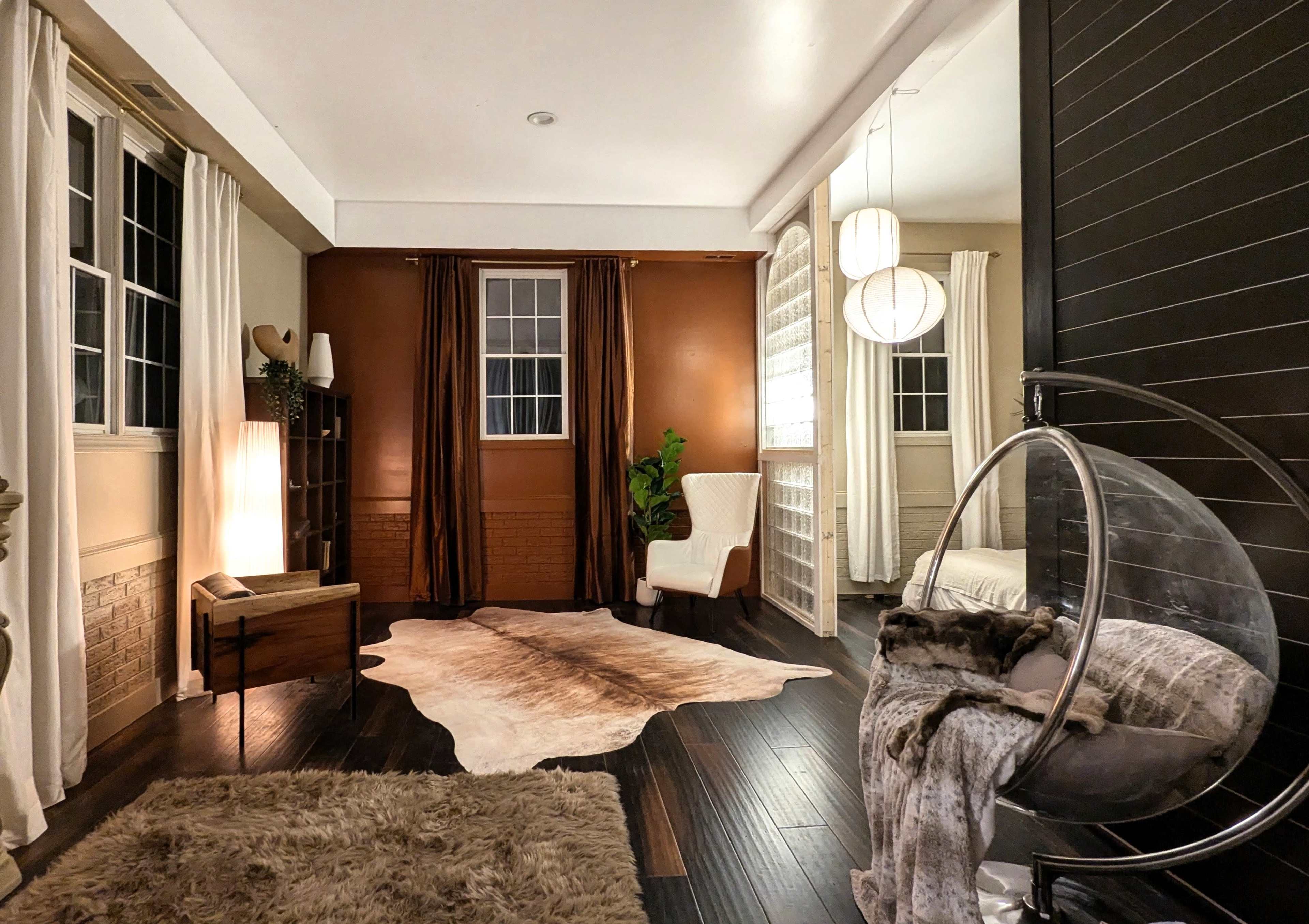 Modern Luxury Studio Image in Charlotte, Charlotte, NC