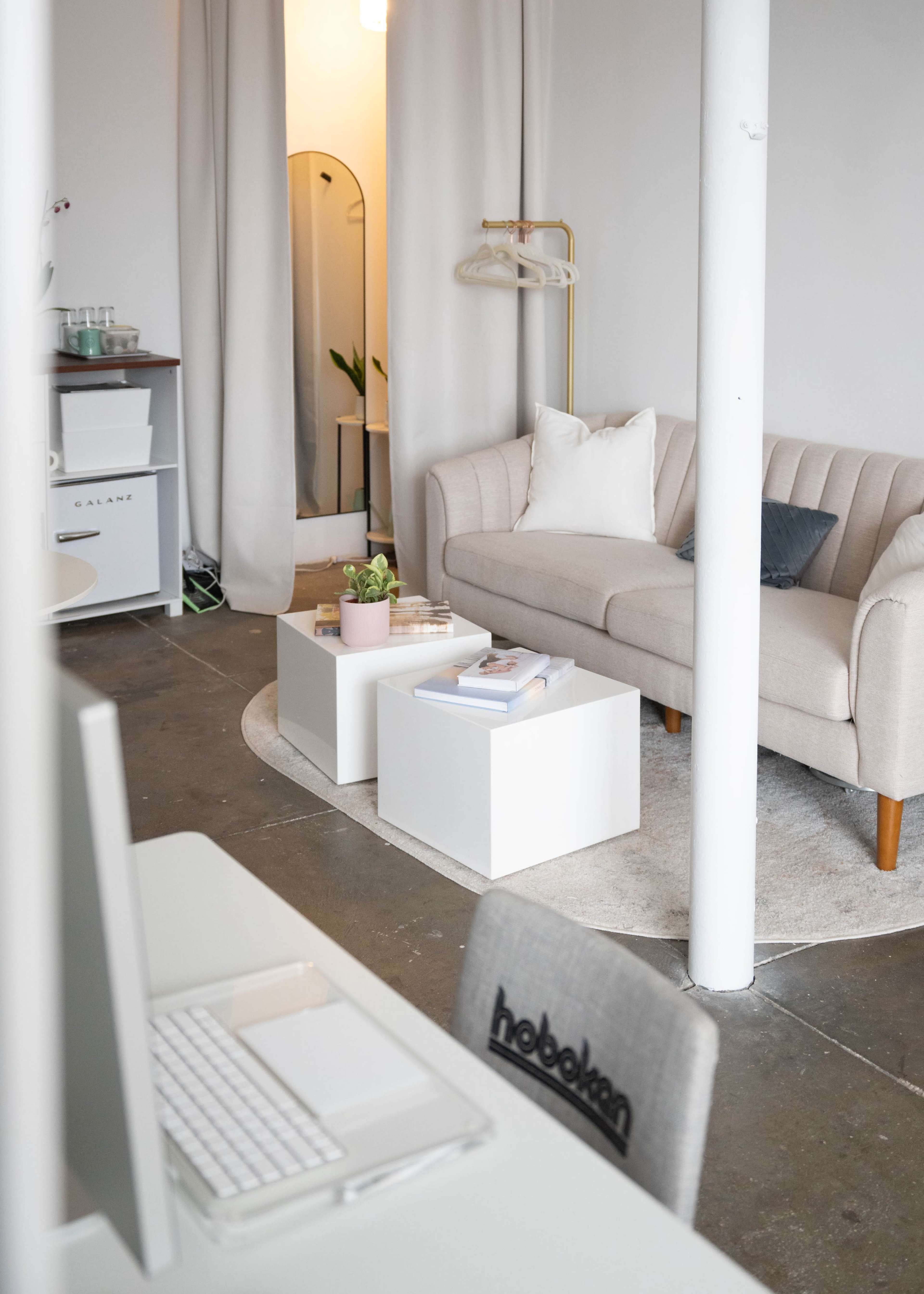 Bright Natural Light Photo Studio Near NYC — Hoboken, Varipole Seamless System, 10’ Ceilings & Parking Image in Hoboken, Hoboken, NJ