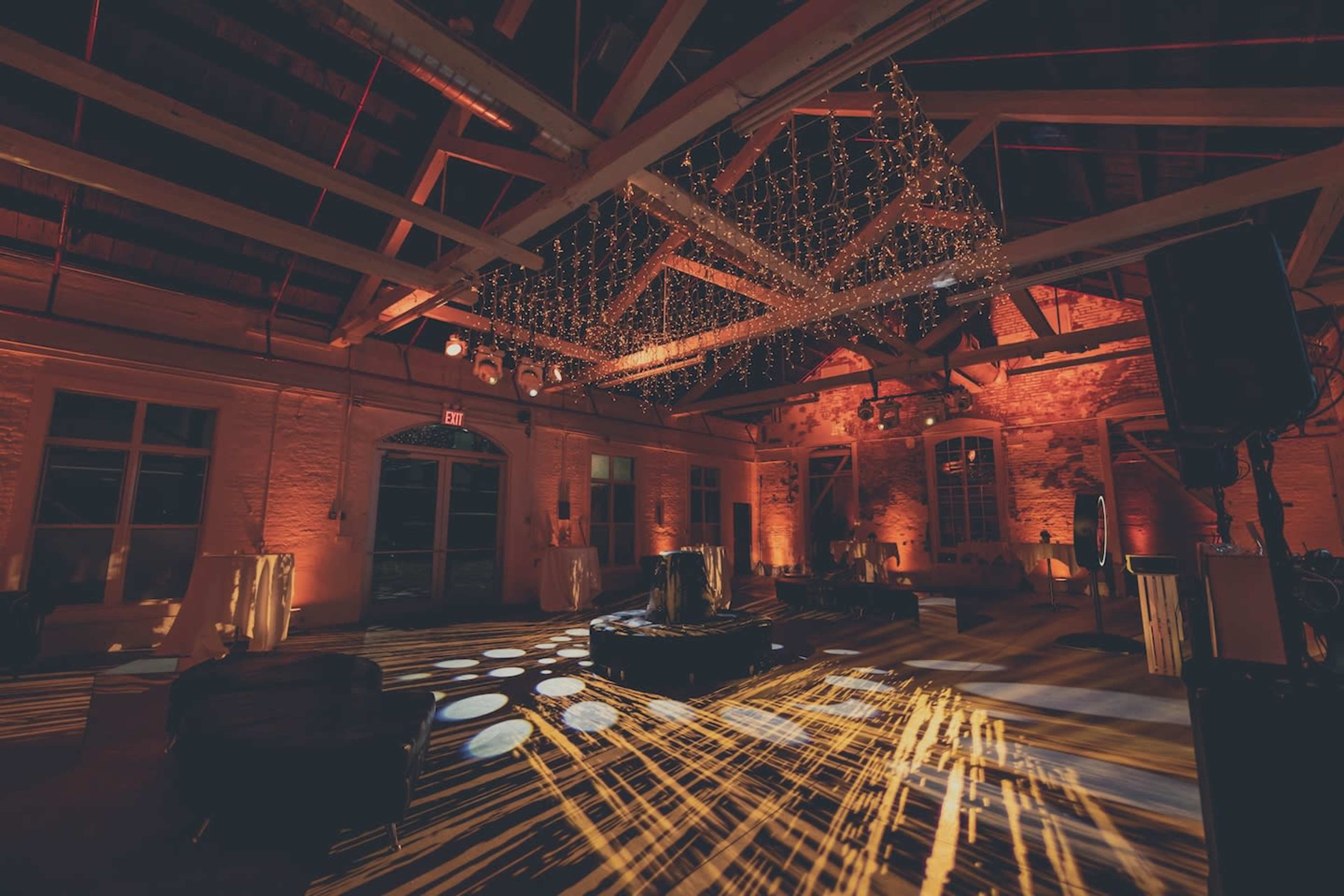 Rustic warehouse Image in Red Hook, Brooklyn, NY