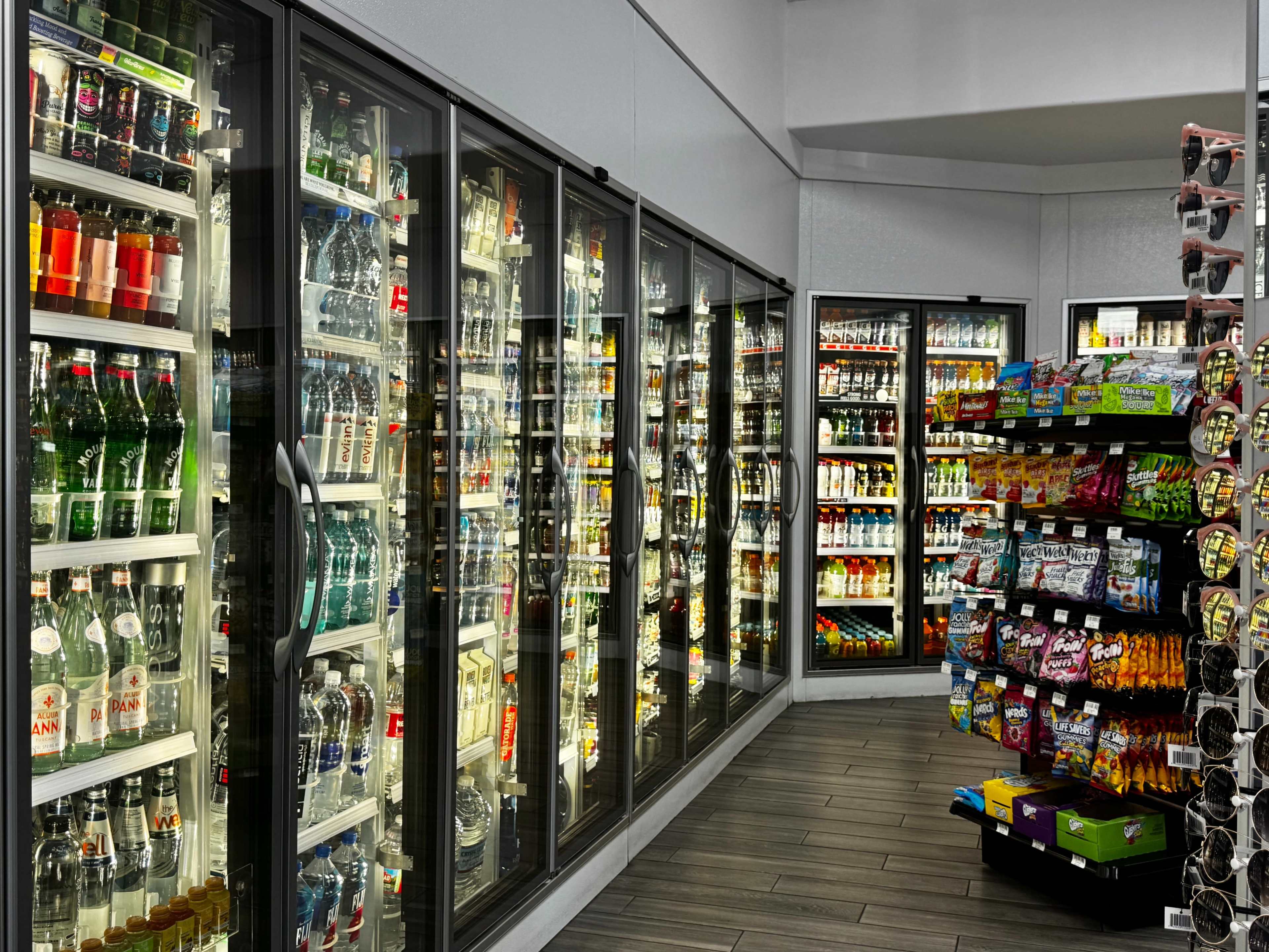 503DTLA | Gas Station & Convenience Store, Studio City, CA