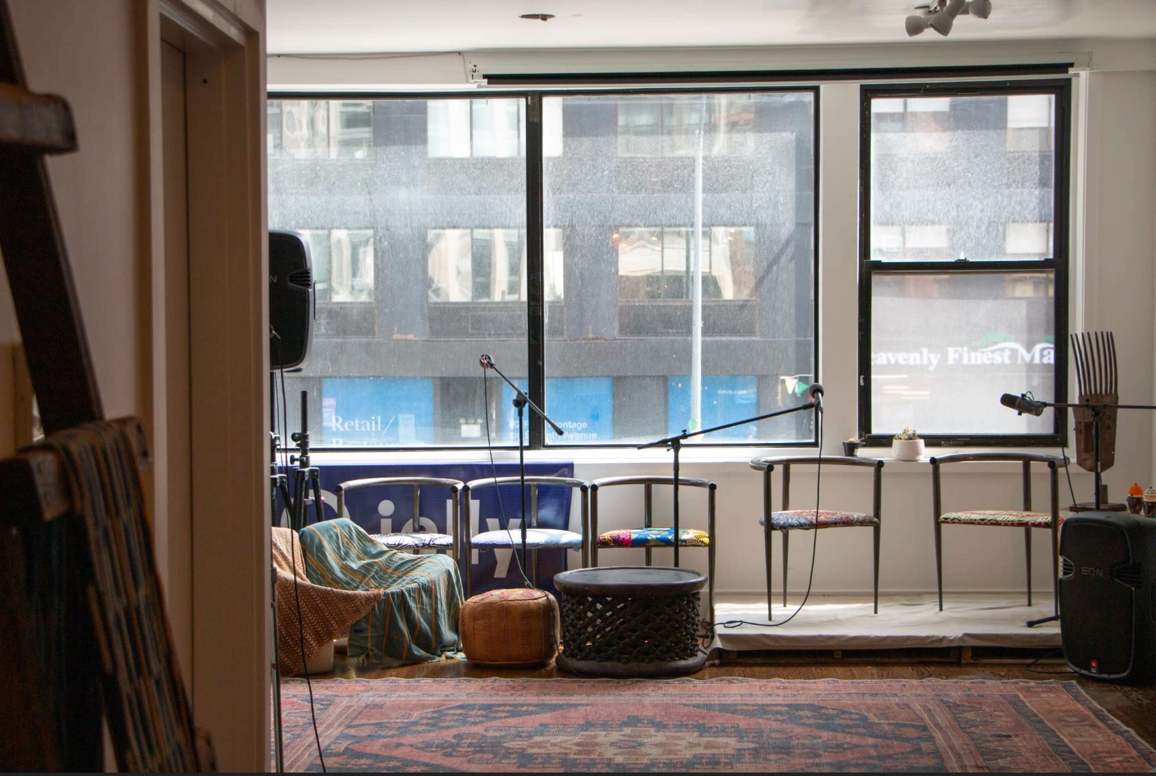 Large Beautiful Loft for Photoshoots, Film/ Audio Production, Offisites & Events Image in Midtown Manhattan, New York, NY