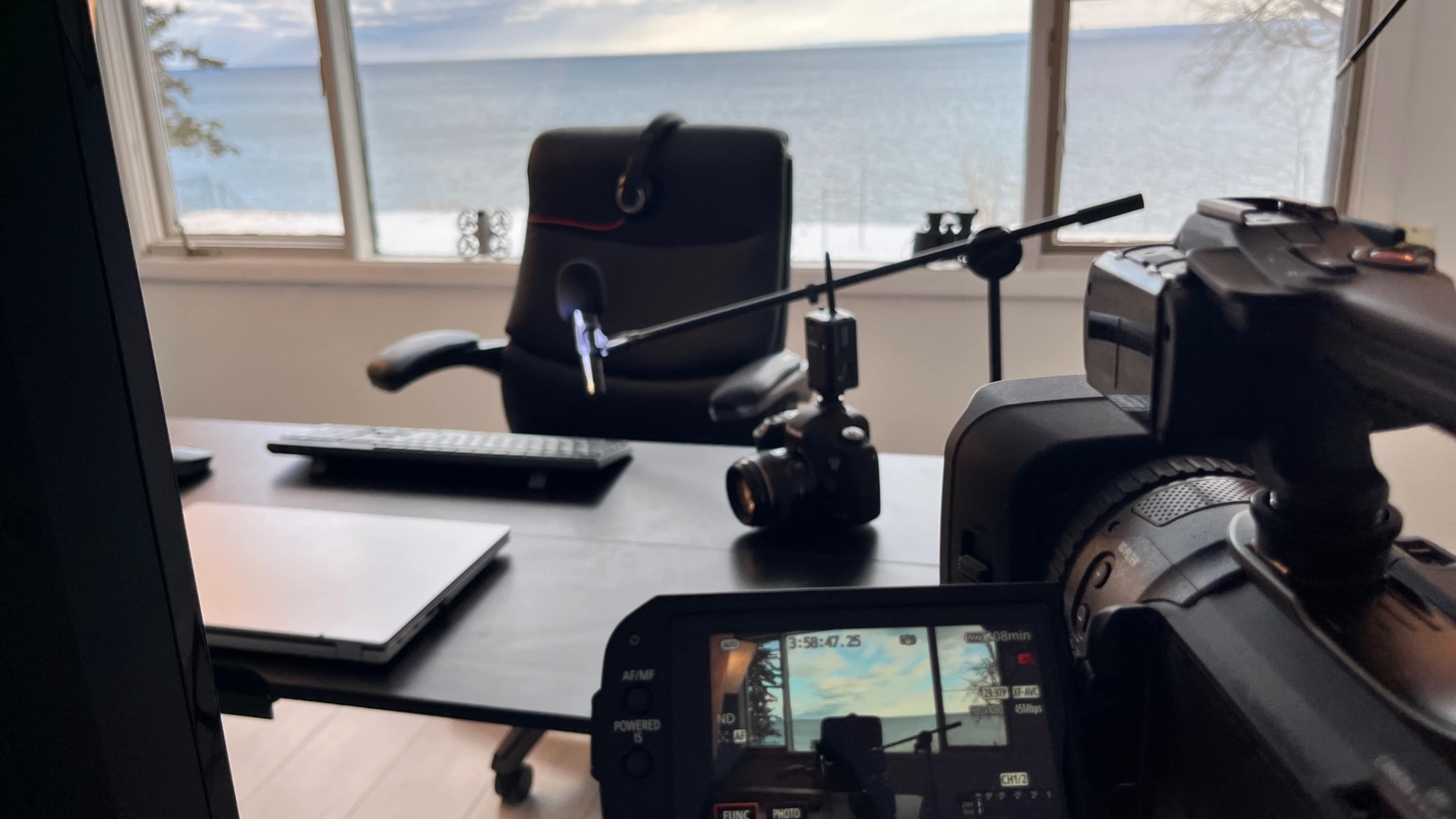 Waterfront podcast studio Image in Burlington, Burlington, ON