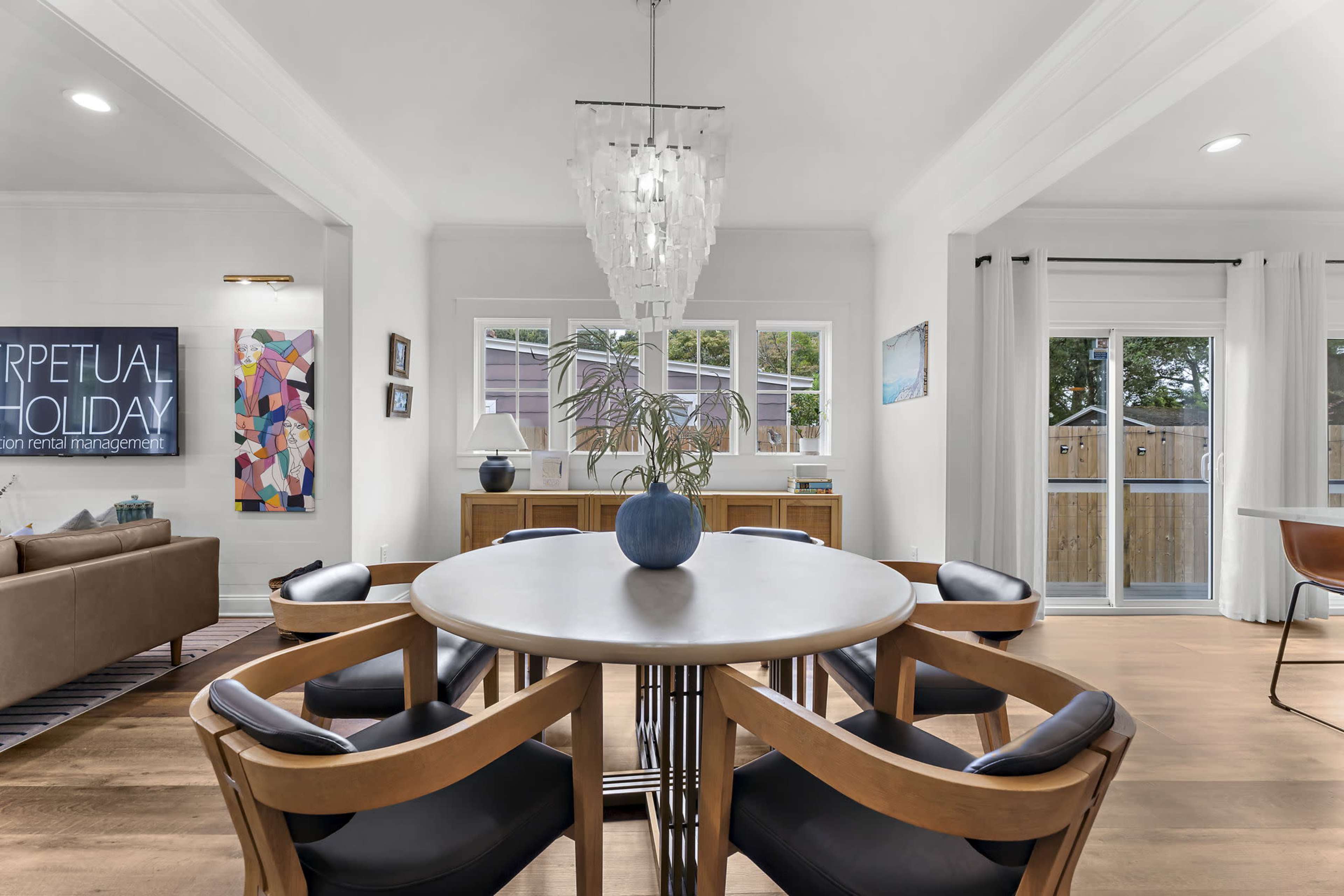 Light-filled Park Circle Craftsman with Resort-Style Backyard with Pool Image in Park Circle, North Charleston, SC