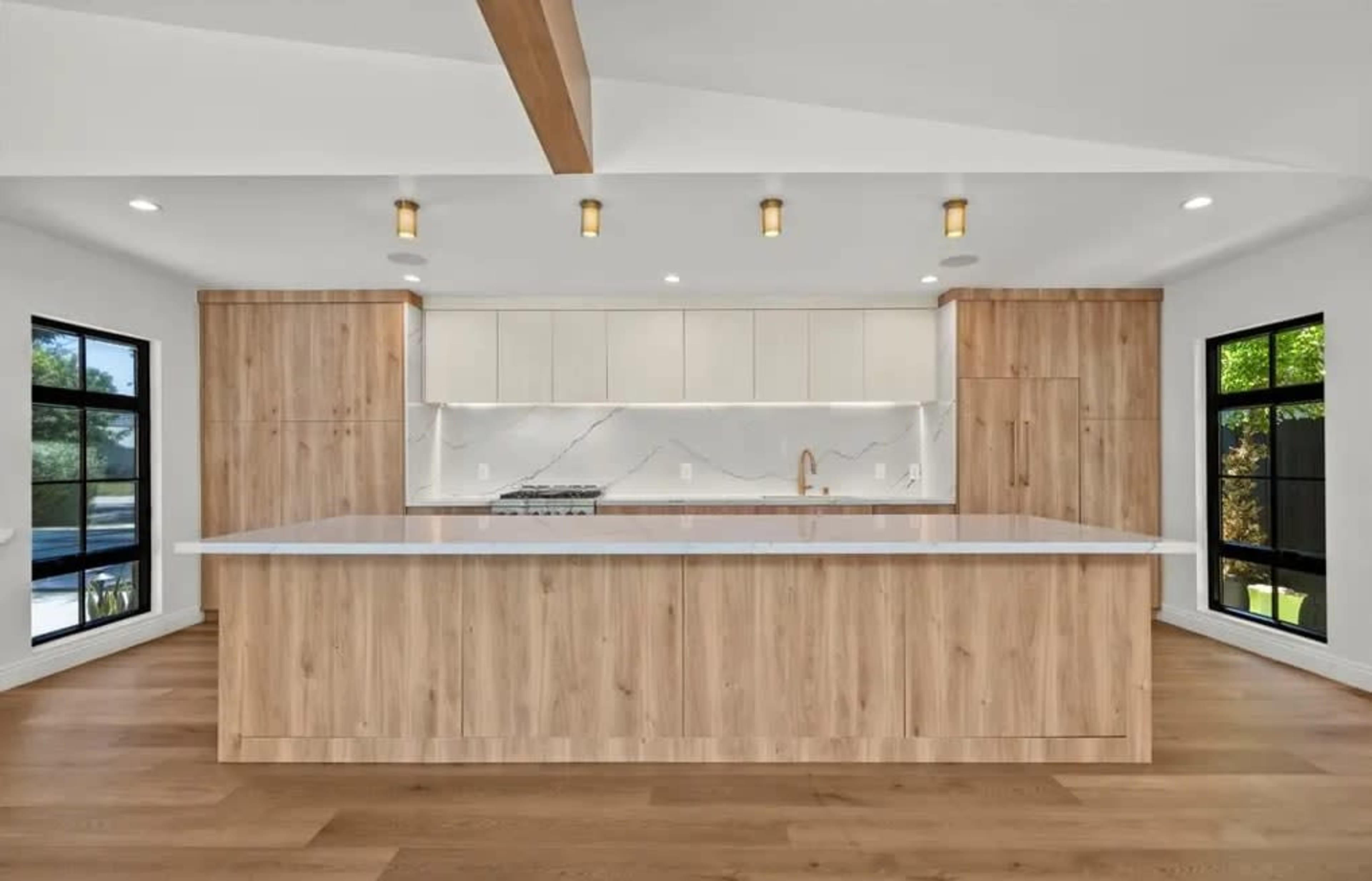 Modern Indoor-Outdoor Home with Garden & Open Living Image in Woodland Hills, Woodland Hills, CA