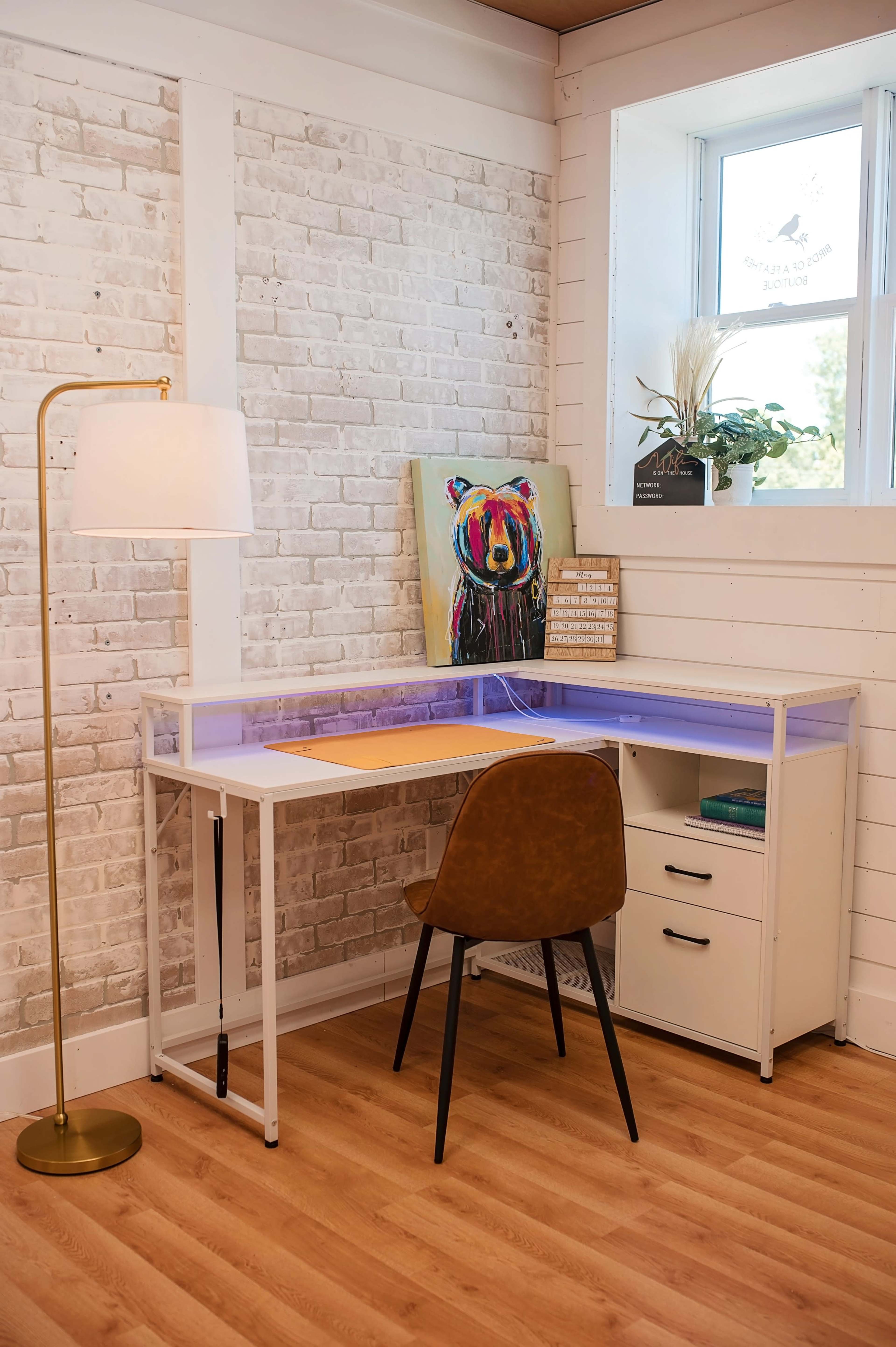 Private Work & Study Hub Image in Union Township, Sellersburg, IN