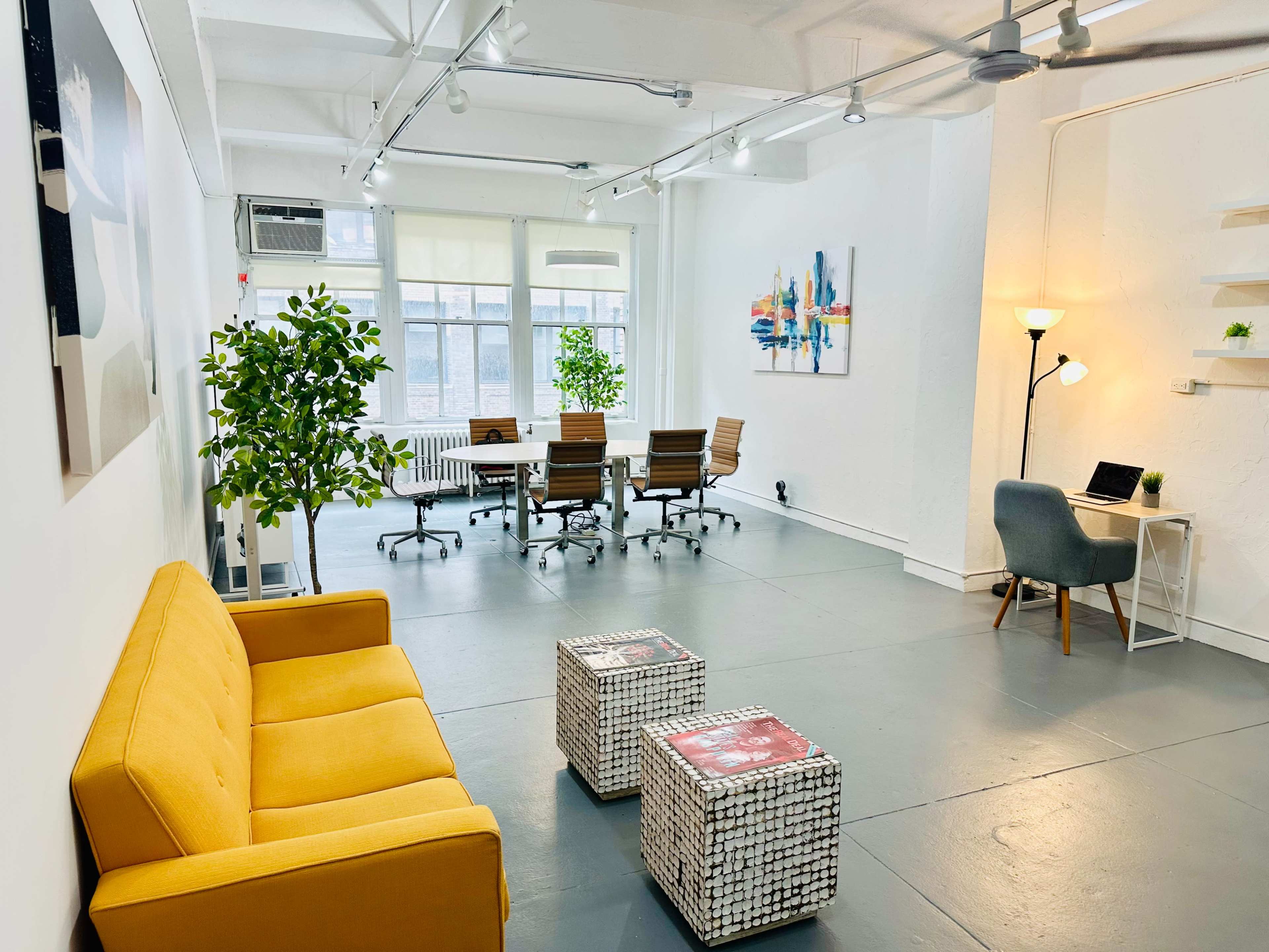 Flexible Space Room with Optional Filming & Editing Services Image in Midtown Manhattan, NEW YORK, NY