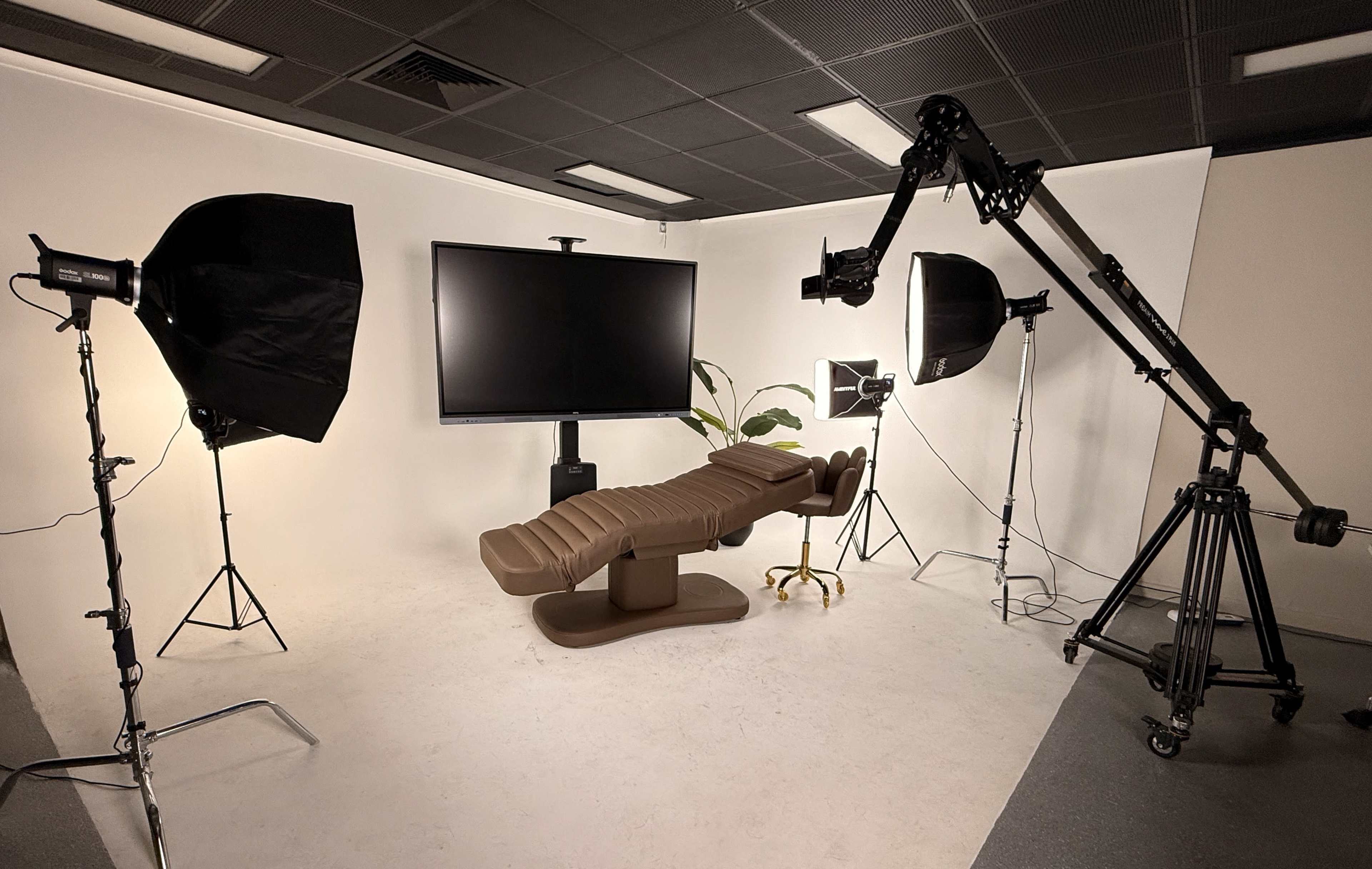 Premium Beauty Production & Webinar & Training Studio – Tailored for Educators & Brands Image in Moonee Ponds, Moonee Ponds, VIC