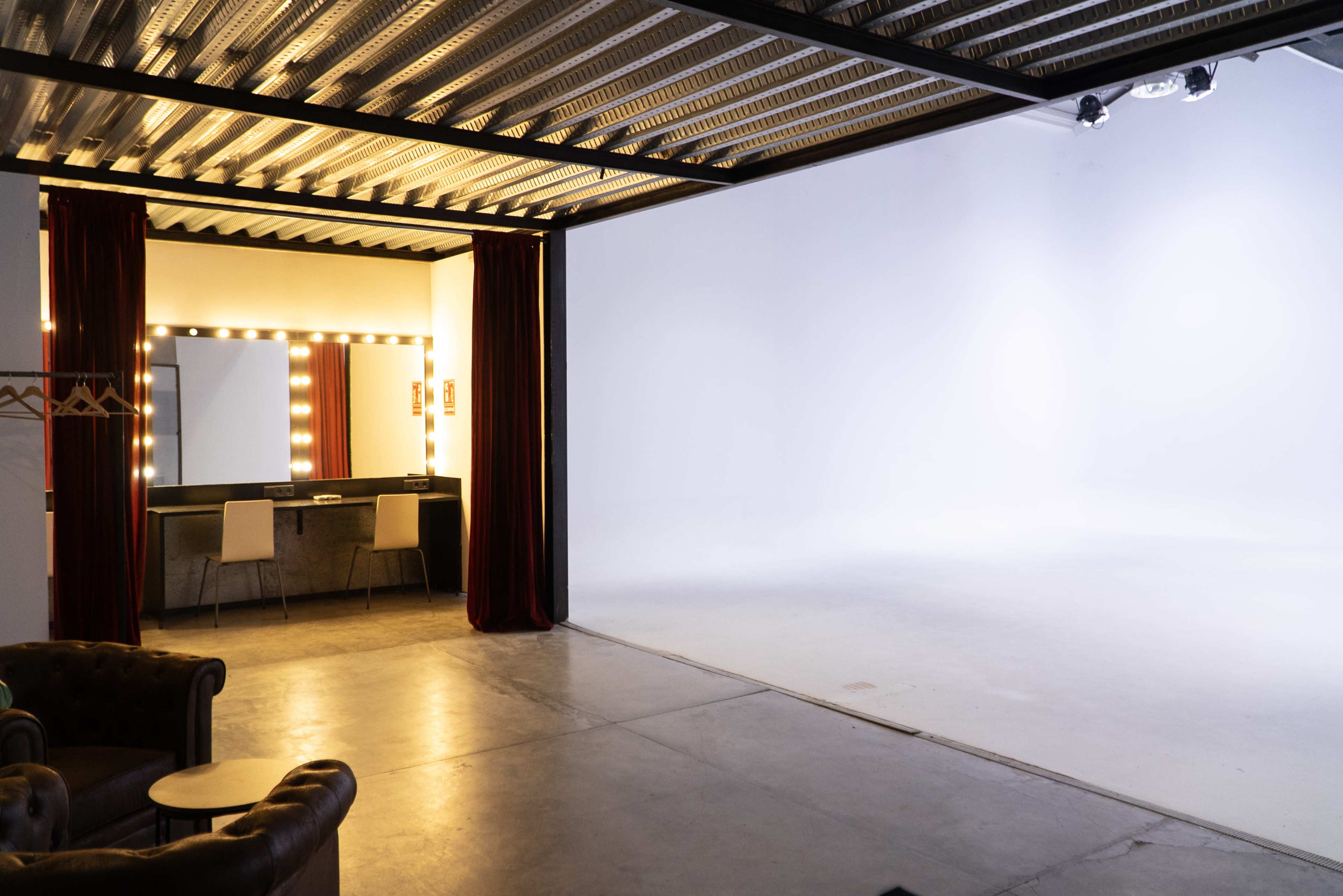 El Hueco Imagen en Ventas, Madrid, M