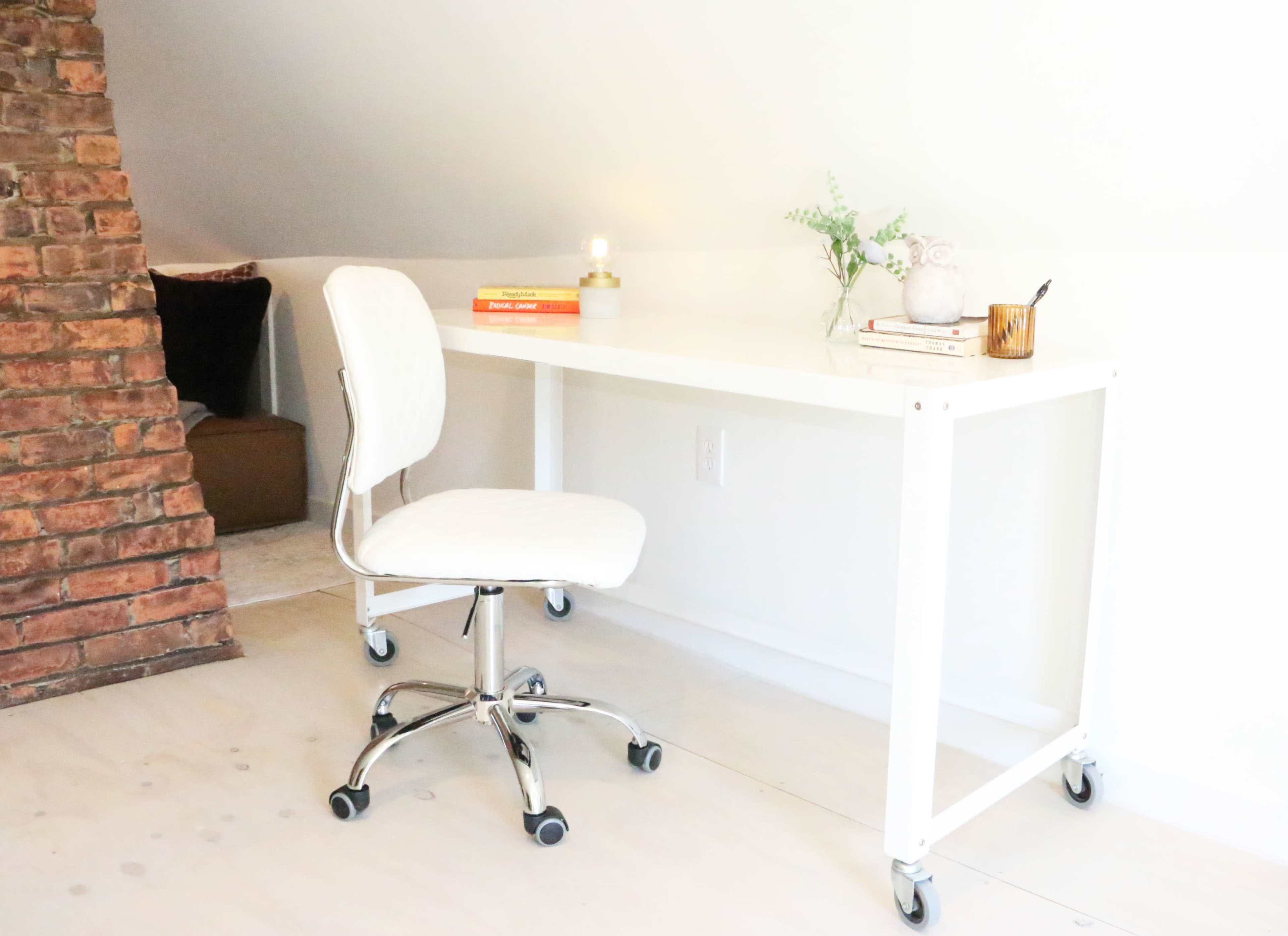 Create Content in a Charming Victorian Image in Kingston, Kingston, NY