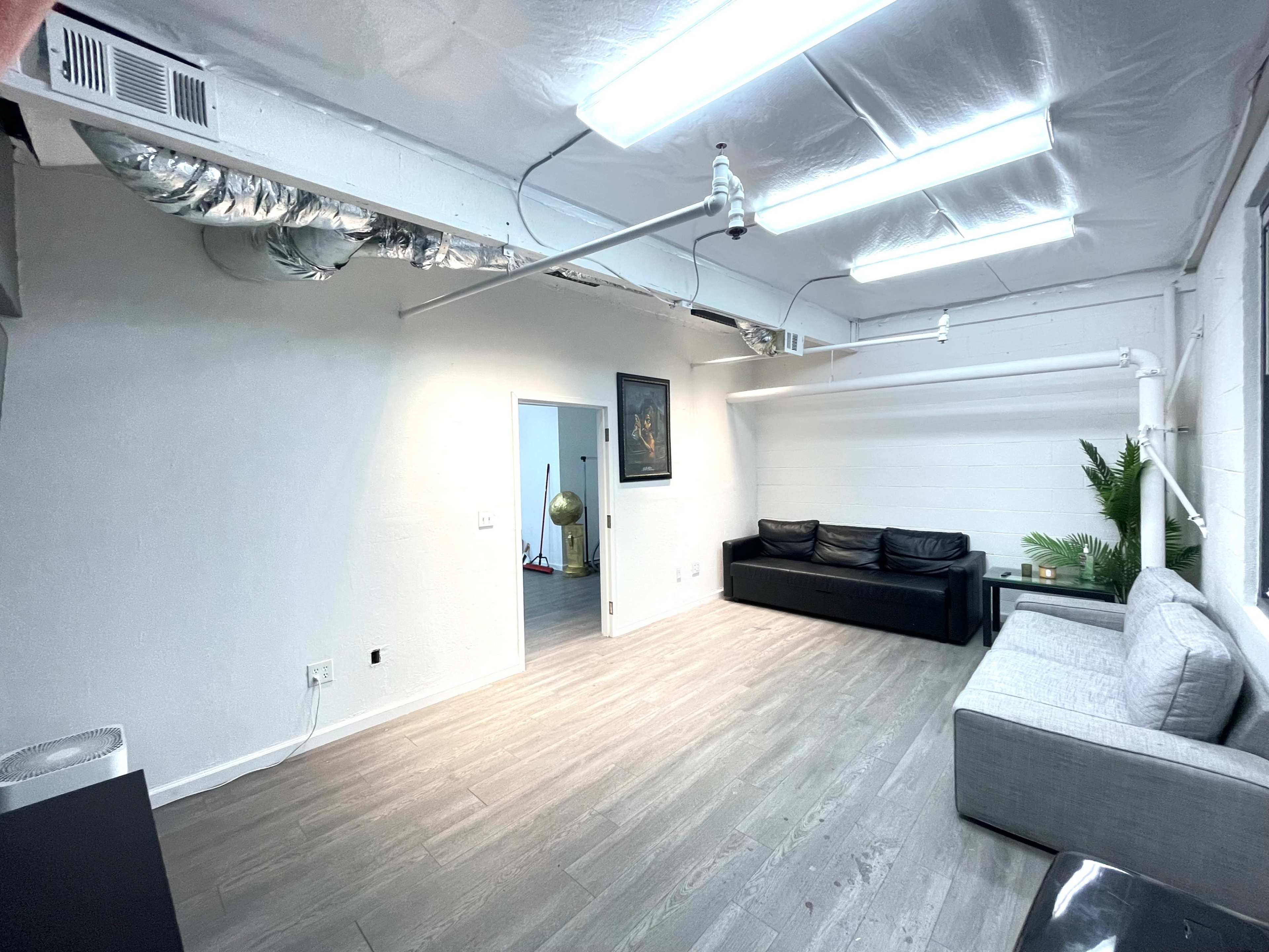 Downtown Commercial Unit with Multiple Spaces available Image in Central San Jose, San Jose, CA