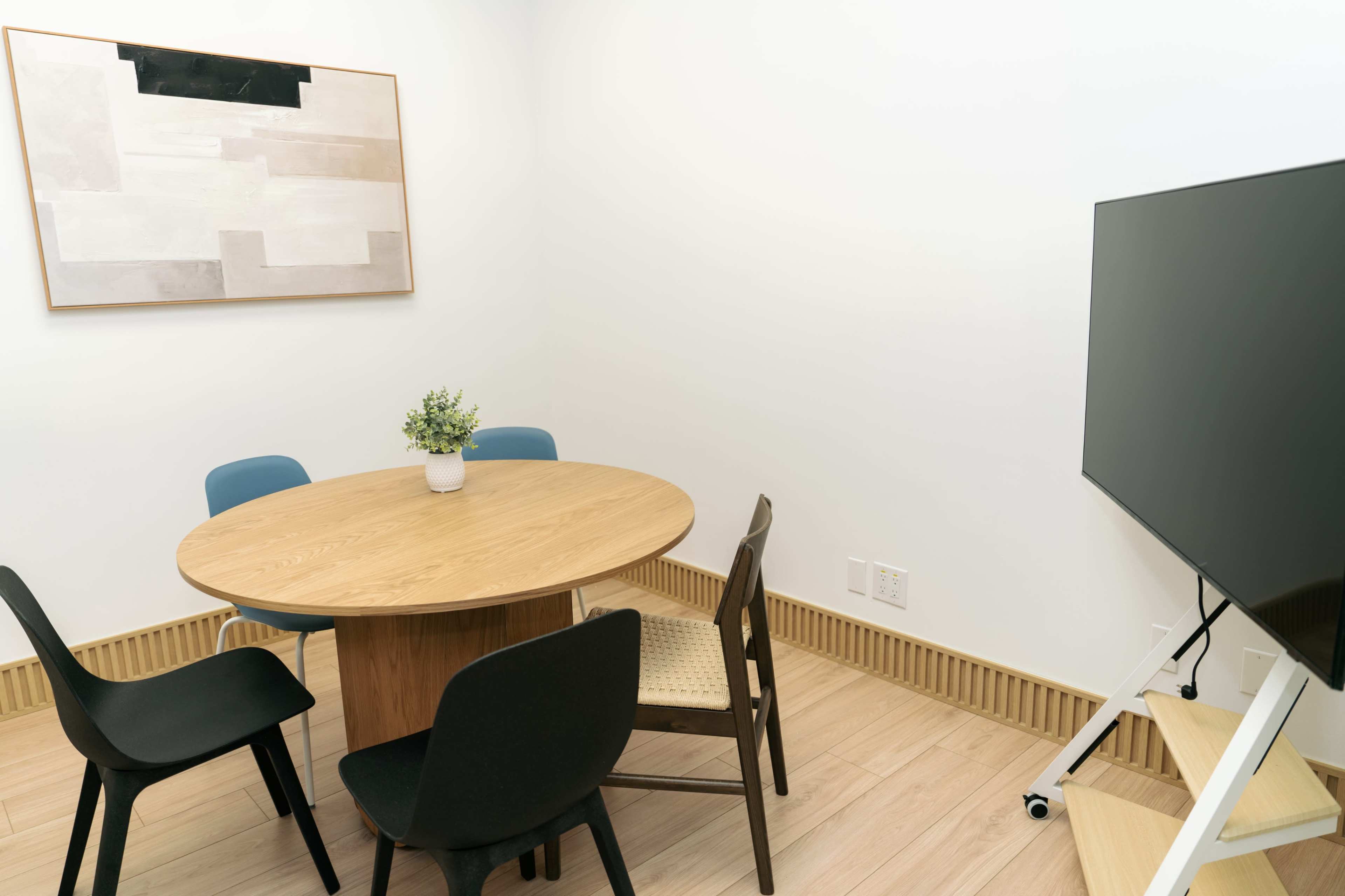 Private Meeting Room in West Broadway Image in Fairview, Vancouver, BC