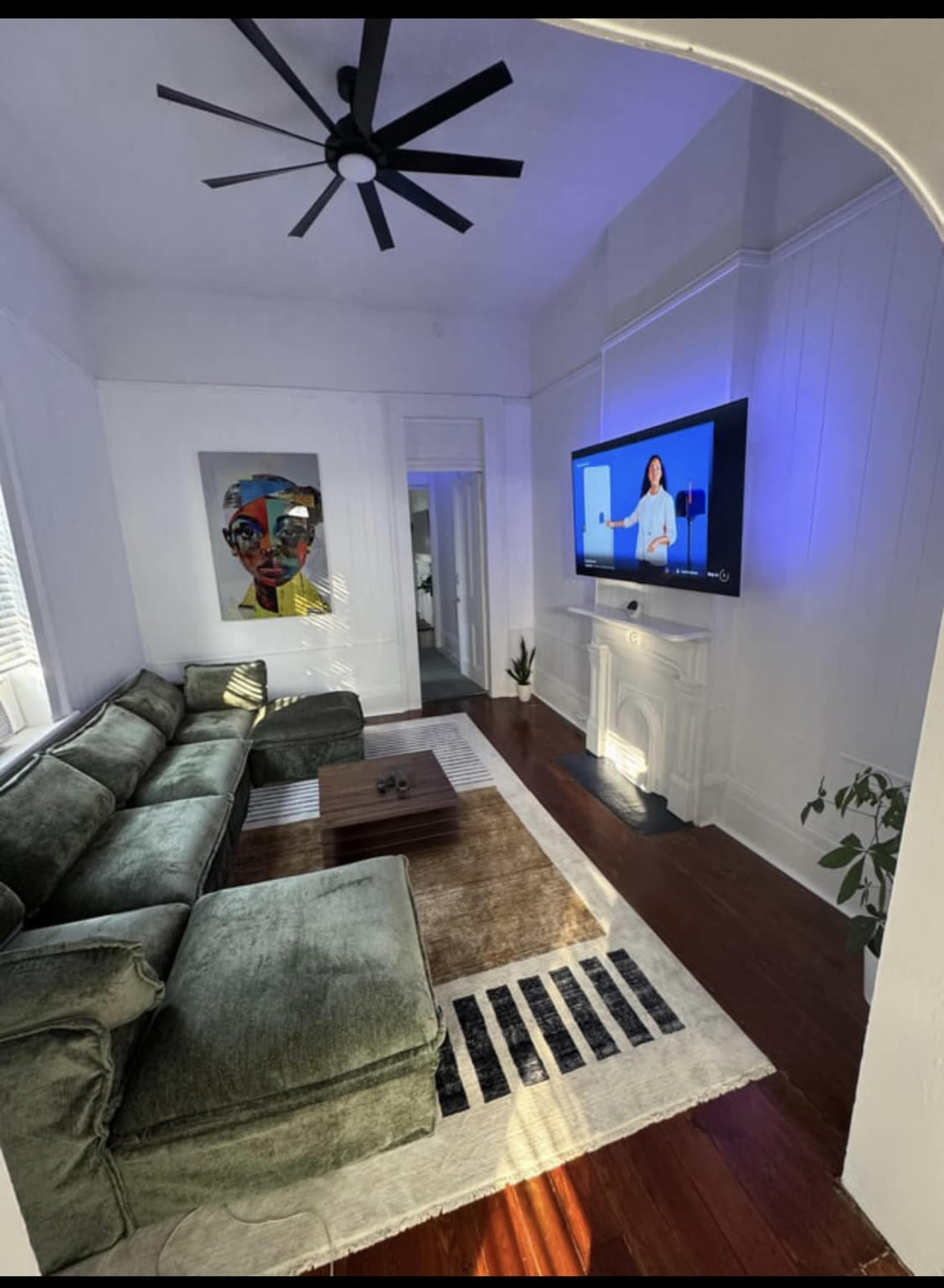 Gallery Shotgun Image in Bayou St. John, New Orleans, LA