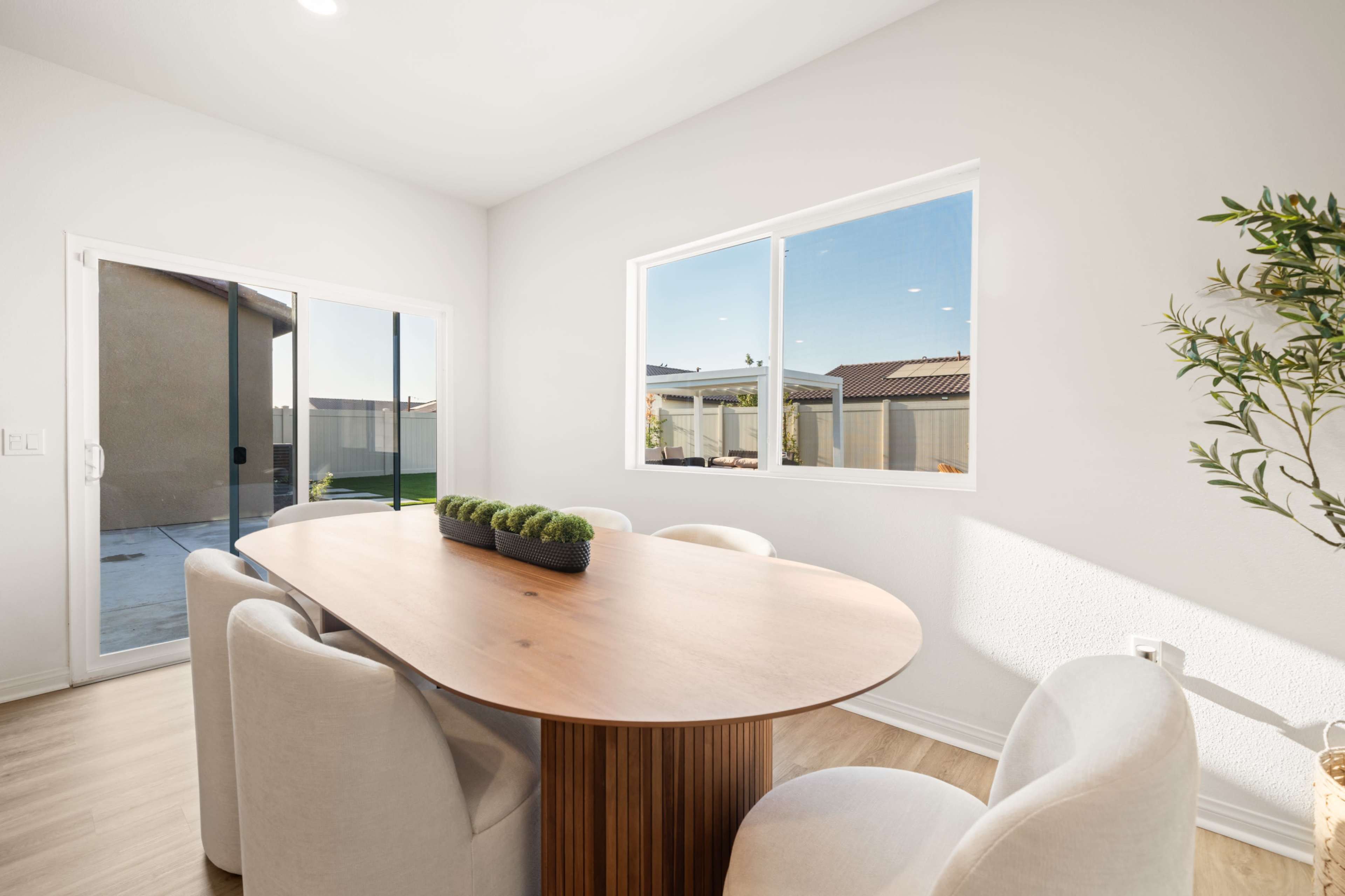 New residential space Image in Park Avenue, Bakersfield, CA