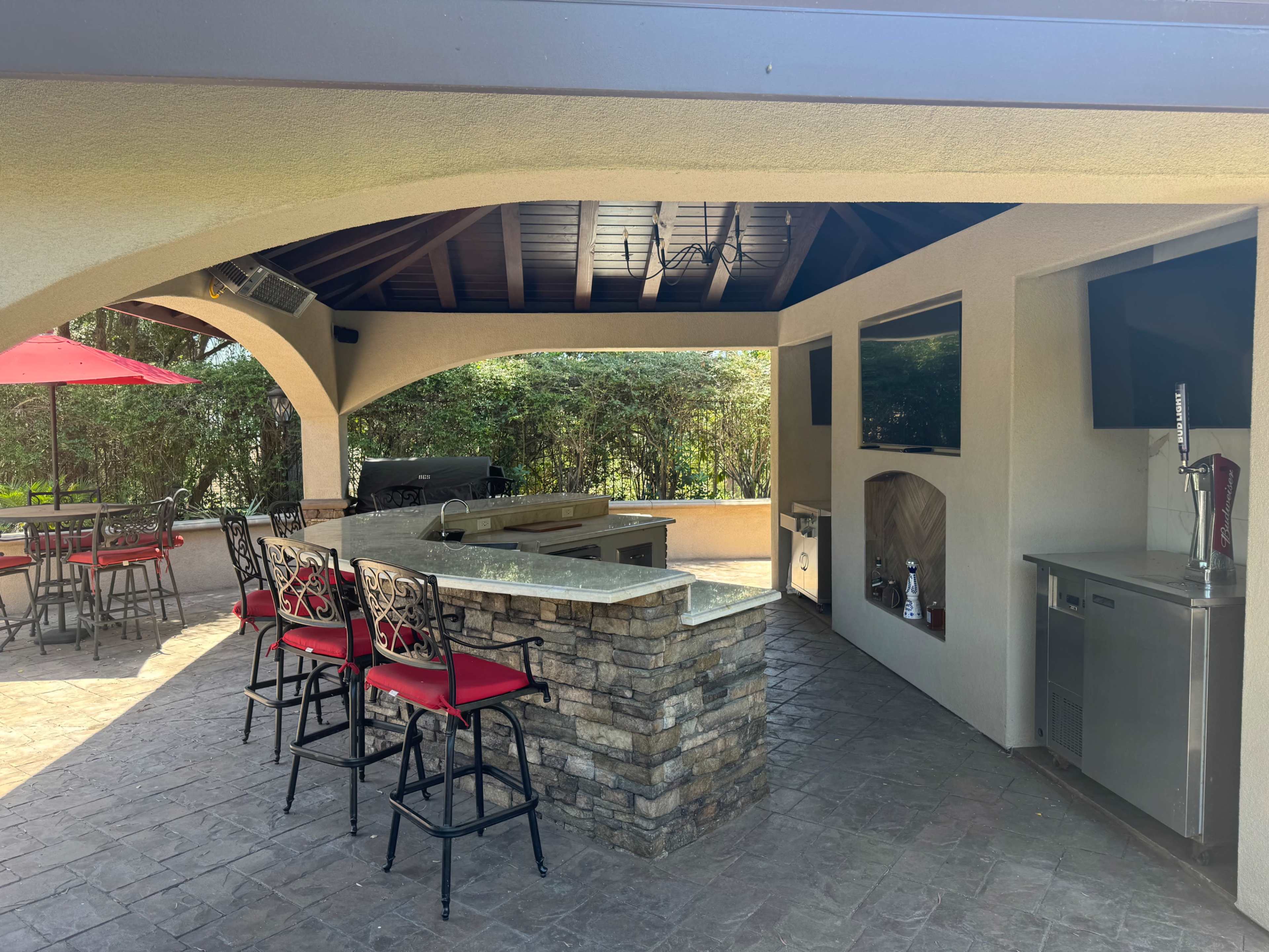 Entertainers' backyard, pool, fireplace, waterfall Image in Santa Paula, Santa Paula, CA