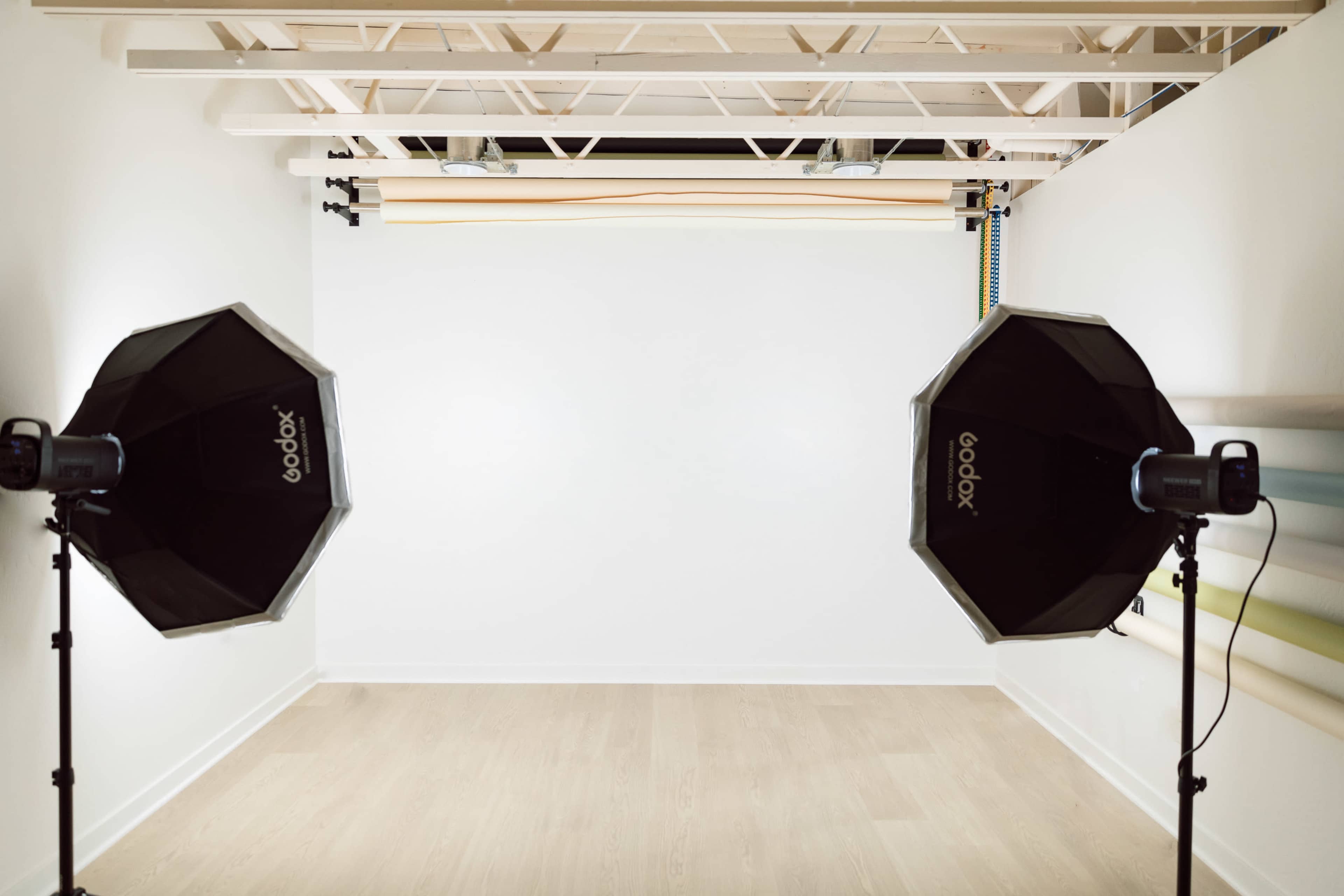 Downtown Photo Studio with Pro Lighting Setup Image in Old Bend, Bend, OR