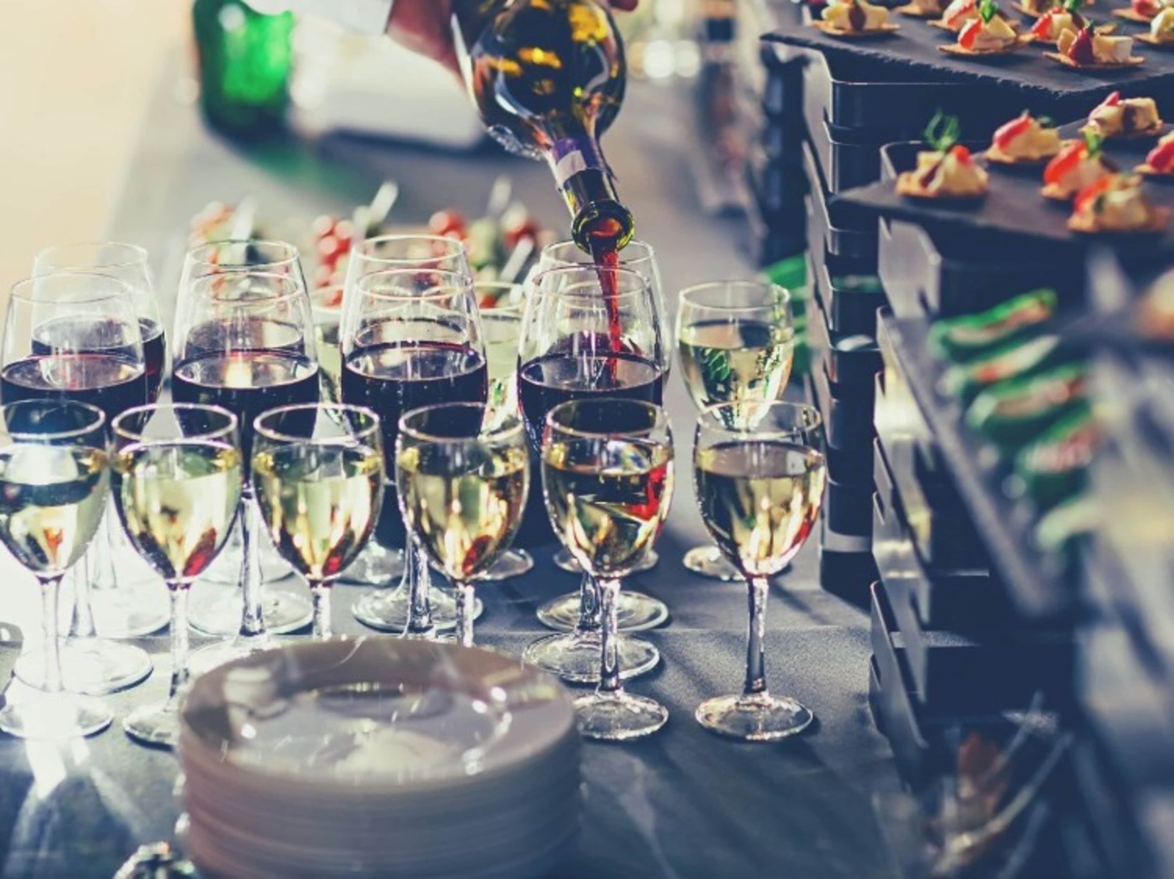 Full Bar Service